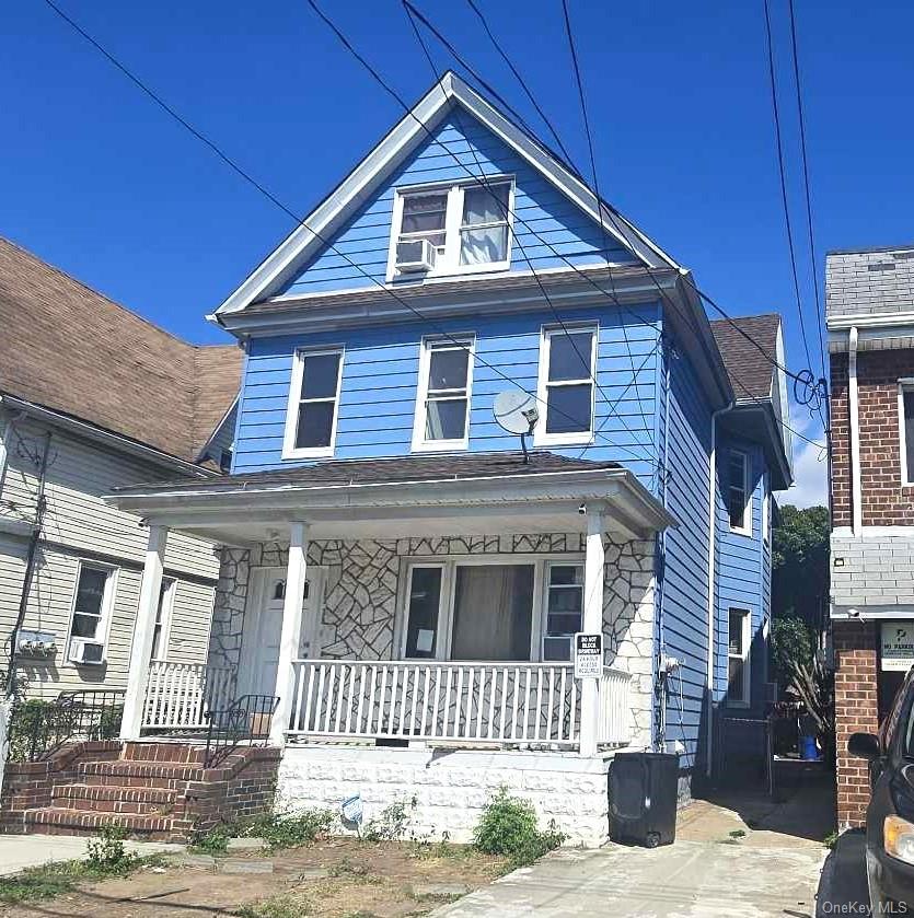 #1 photo, 103-39 118th Street, Richmond Hill S. , NY 11419