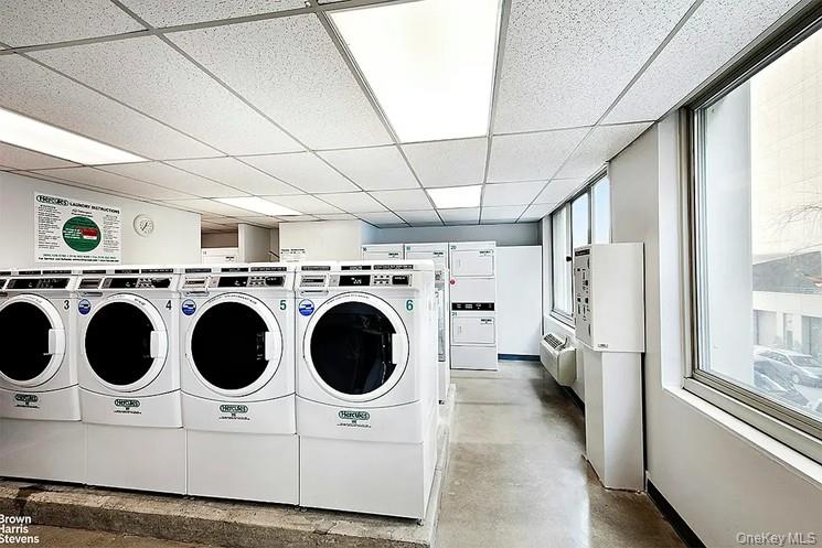 #13 photo, 333 E 45th Street, 曼哈頓 中城东区 New York (Manhattan) , NY 10017