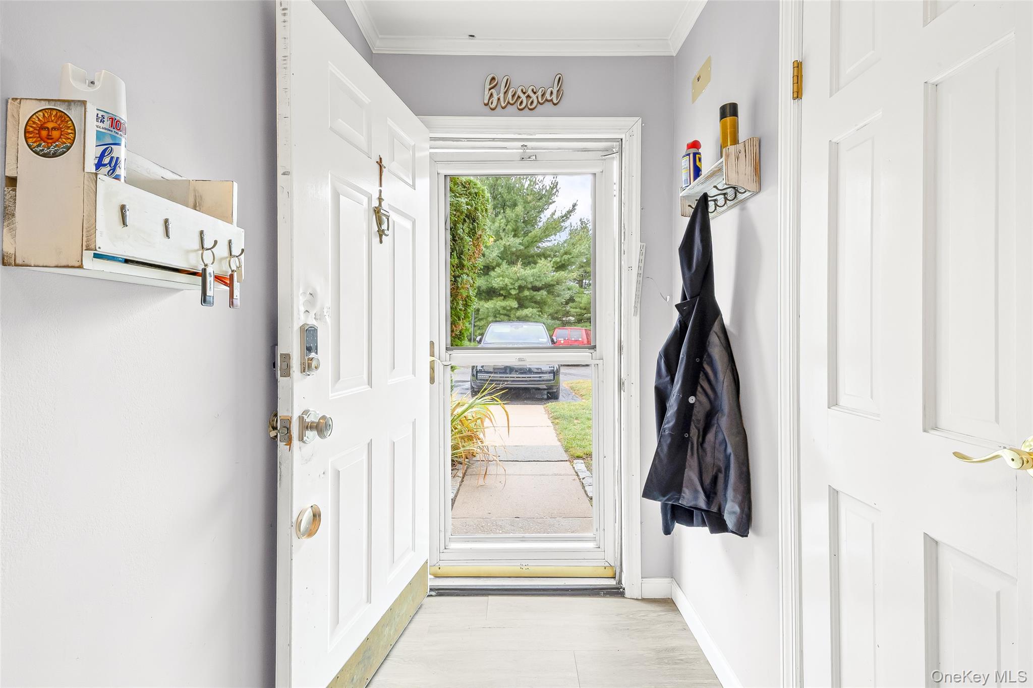 #5 photo, 6 Fox Path, サフォーク郡 Coram , NY 11727