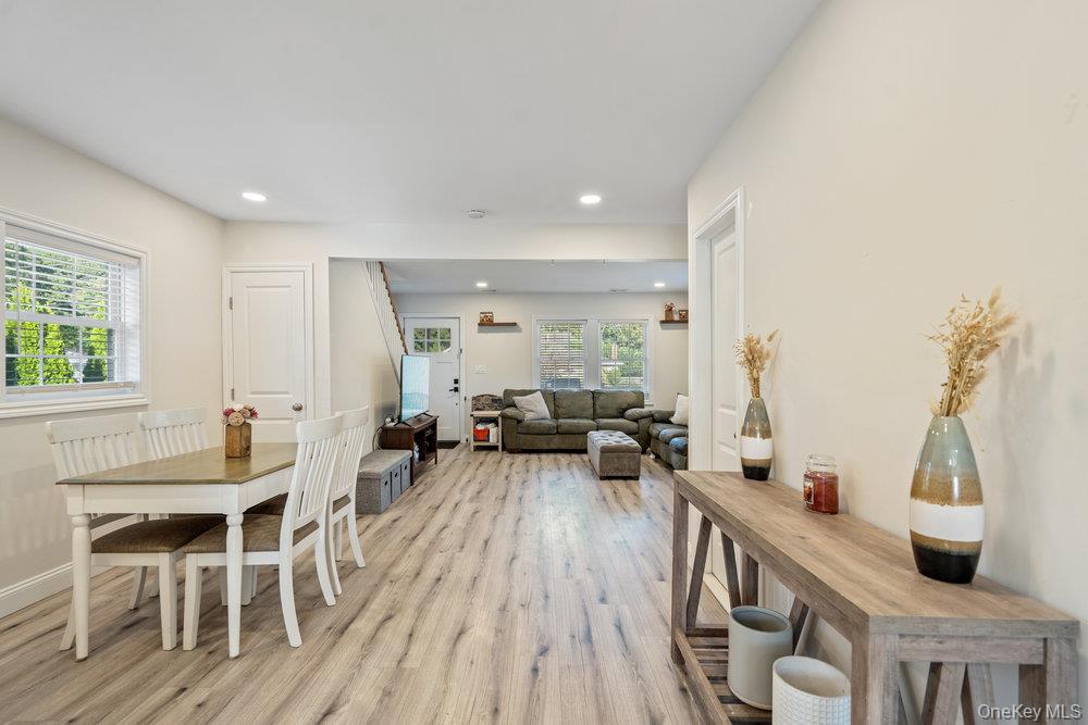 #10 photo, 41 Eatondale Avenue, سوفولك Blue Point , NY 11715