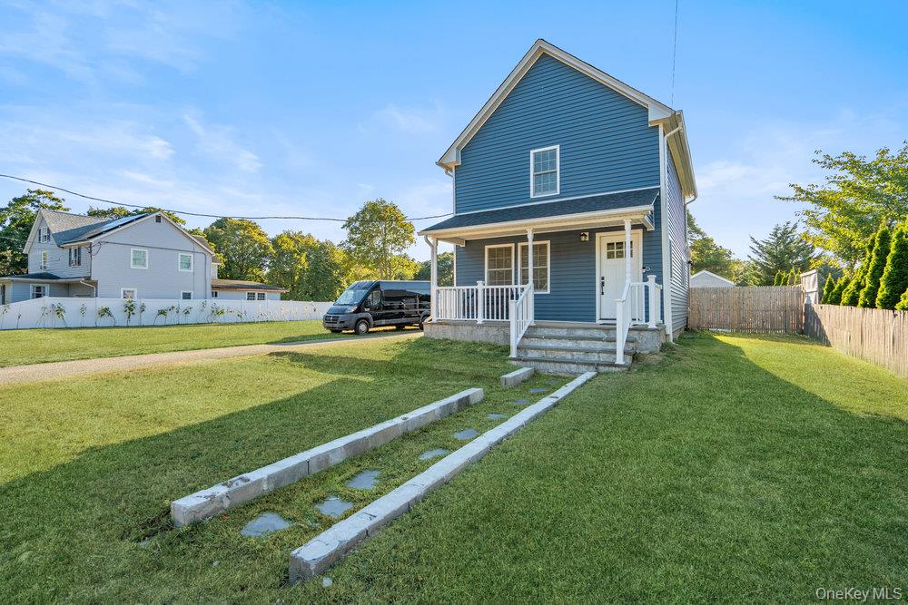 #3 photo, 41 Eatondale Avenue, سوفولك Blue Point , NY 11715