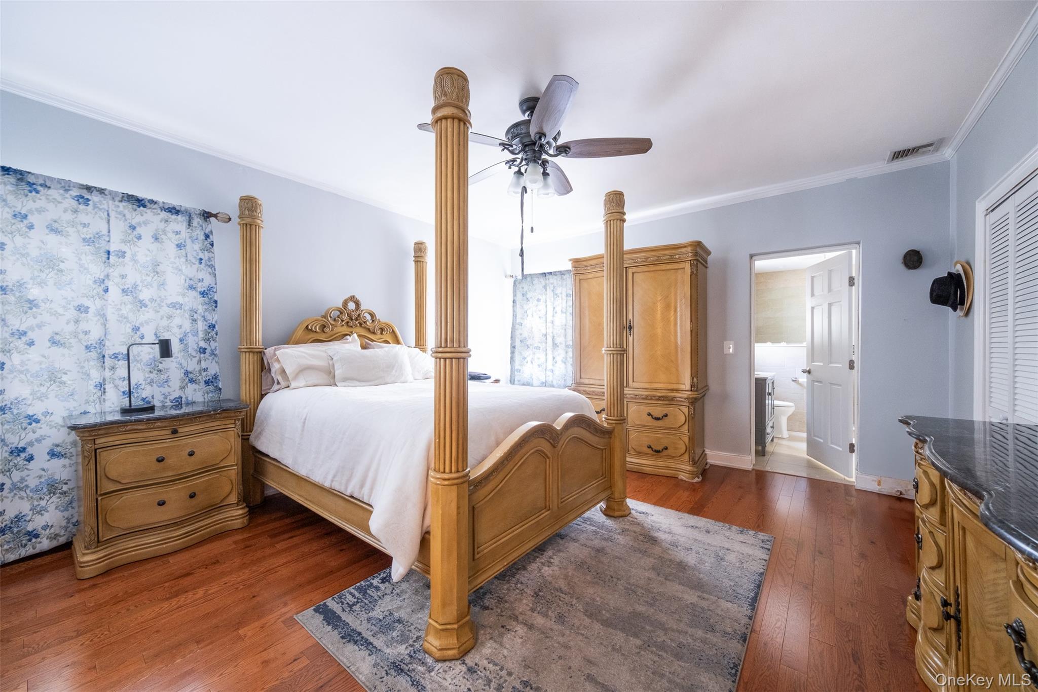 #16 photo, 982 Split  Rock Road, Pelham , NY 10803