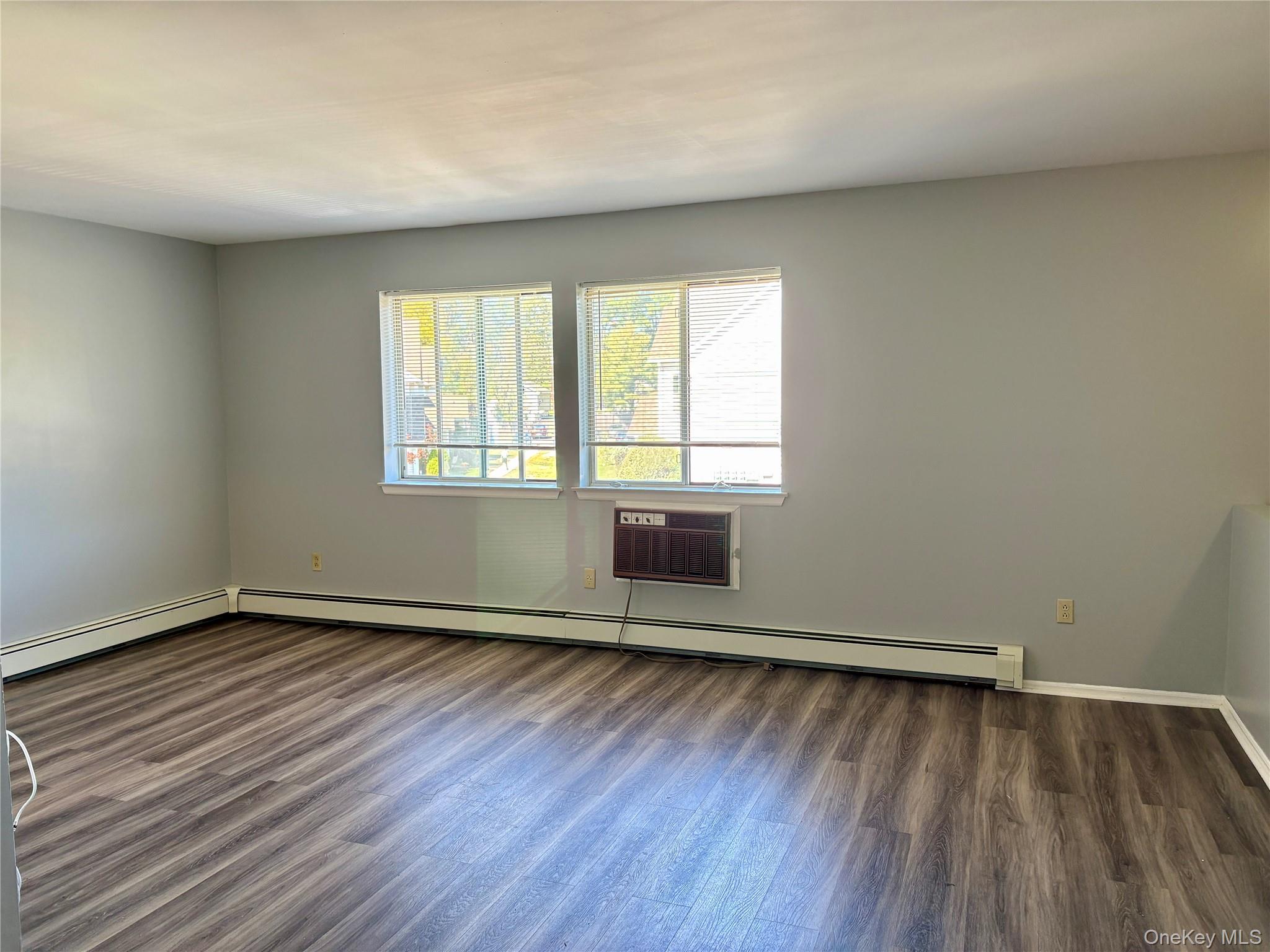 #7 photo, 314 Ruth Court, Middletown , NY 10940