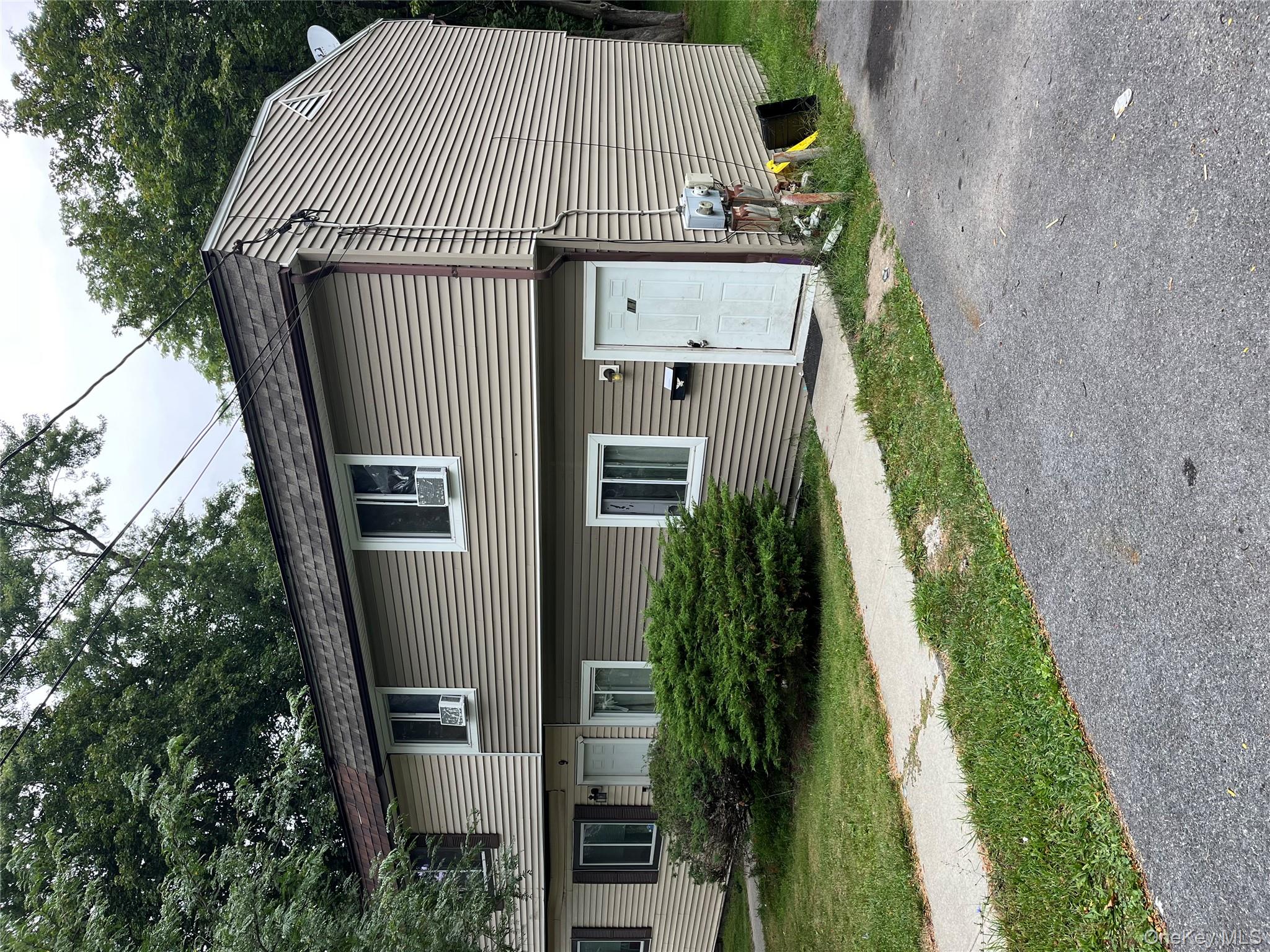 #12 photo, 11 Howard Street, Poughkeepsie , NY 12601