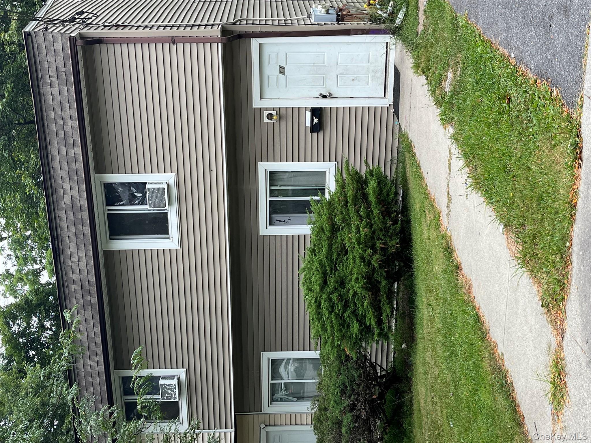 #15 photo, 11 Howard Street, Poughkeepsie , NY 12601