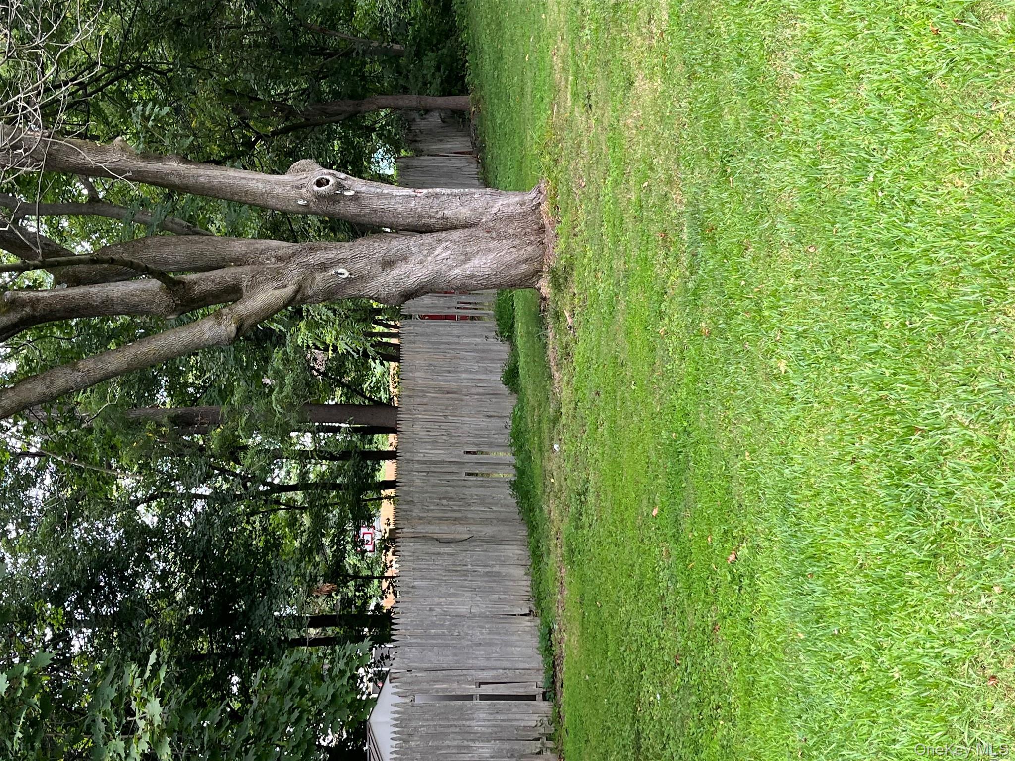 #4 photo, 11 Howard Street, Poughkeepsie , NY 12601