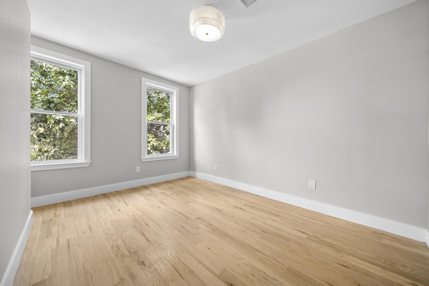 #11 photo, 27 MONACO Place, ブルックリン区 Ocean Hill , NY 11233