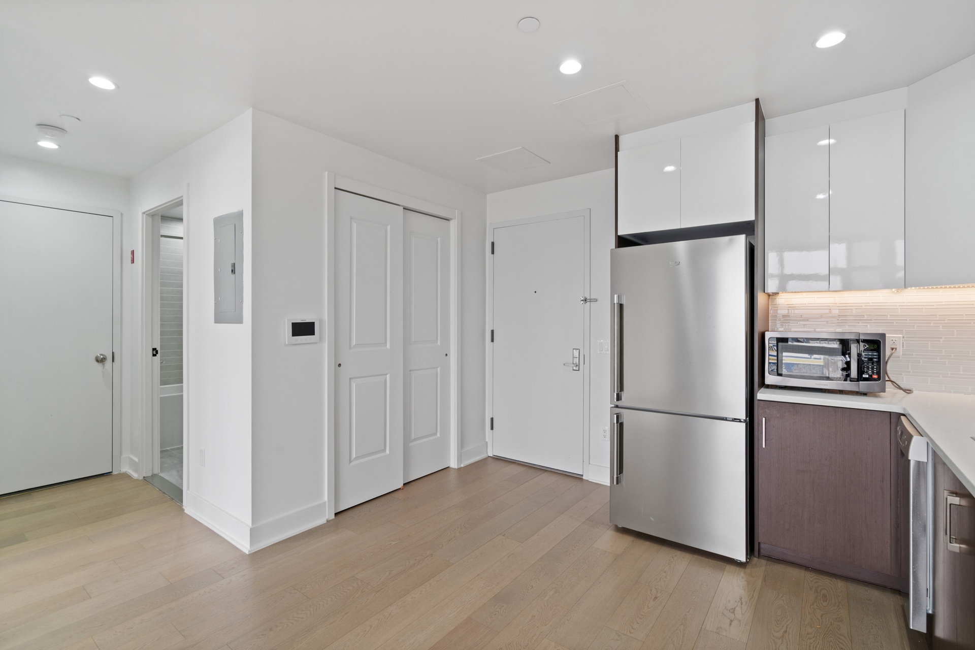 #8 photo, Sunnyside, Sunnyside , NY 11104