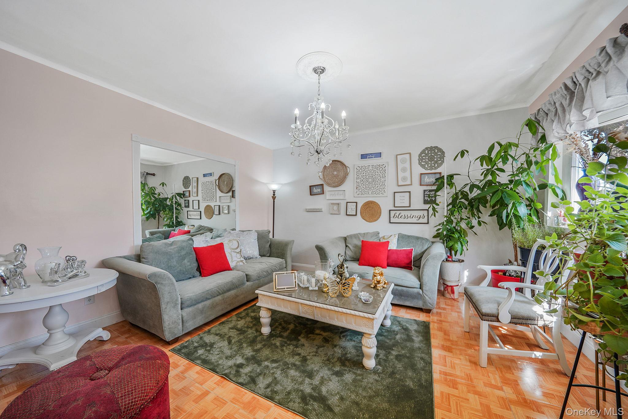 #5 photo, 91-26 110th Street, Richmond Hill , NY 11418