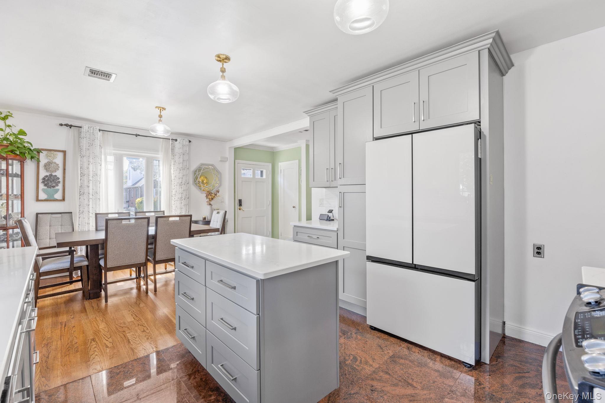 #10 photo, 18 Rose Lane, ナッソー郡 New Hyde Park , NY 11040