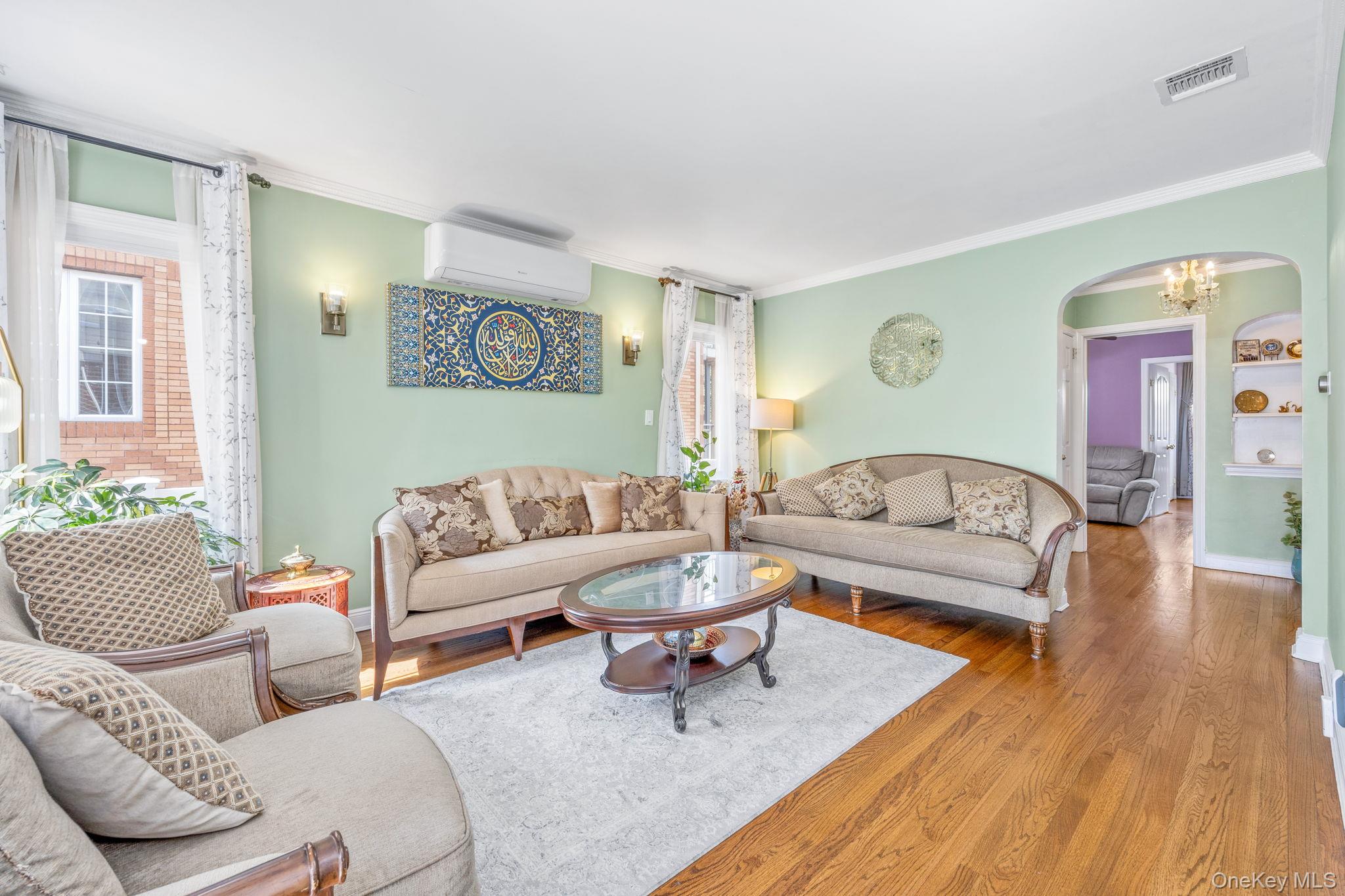 #4 photo, 18 Rose Lane, ナッソー郡 New Hyde Park , NY 11040