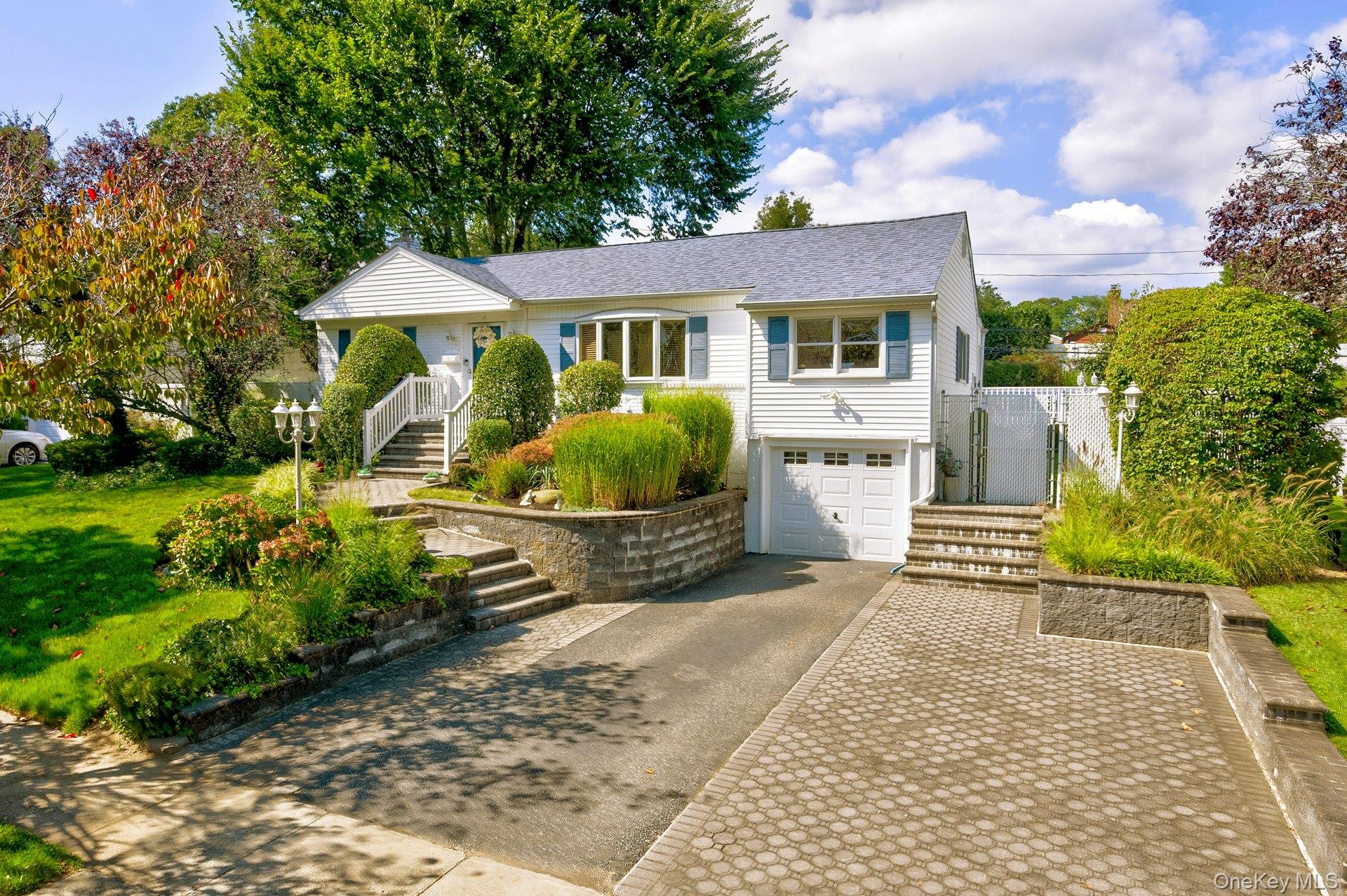 #3 photo, 17 Hill Road, ナッソー郡 Farmingdale , NY 11735