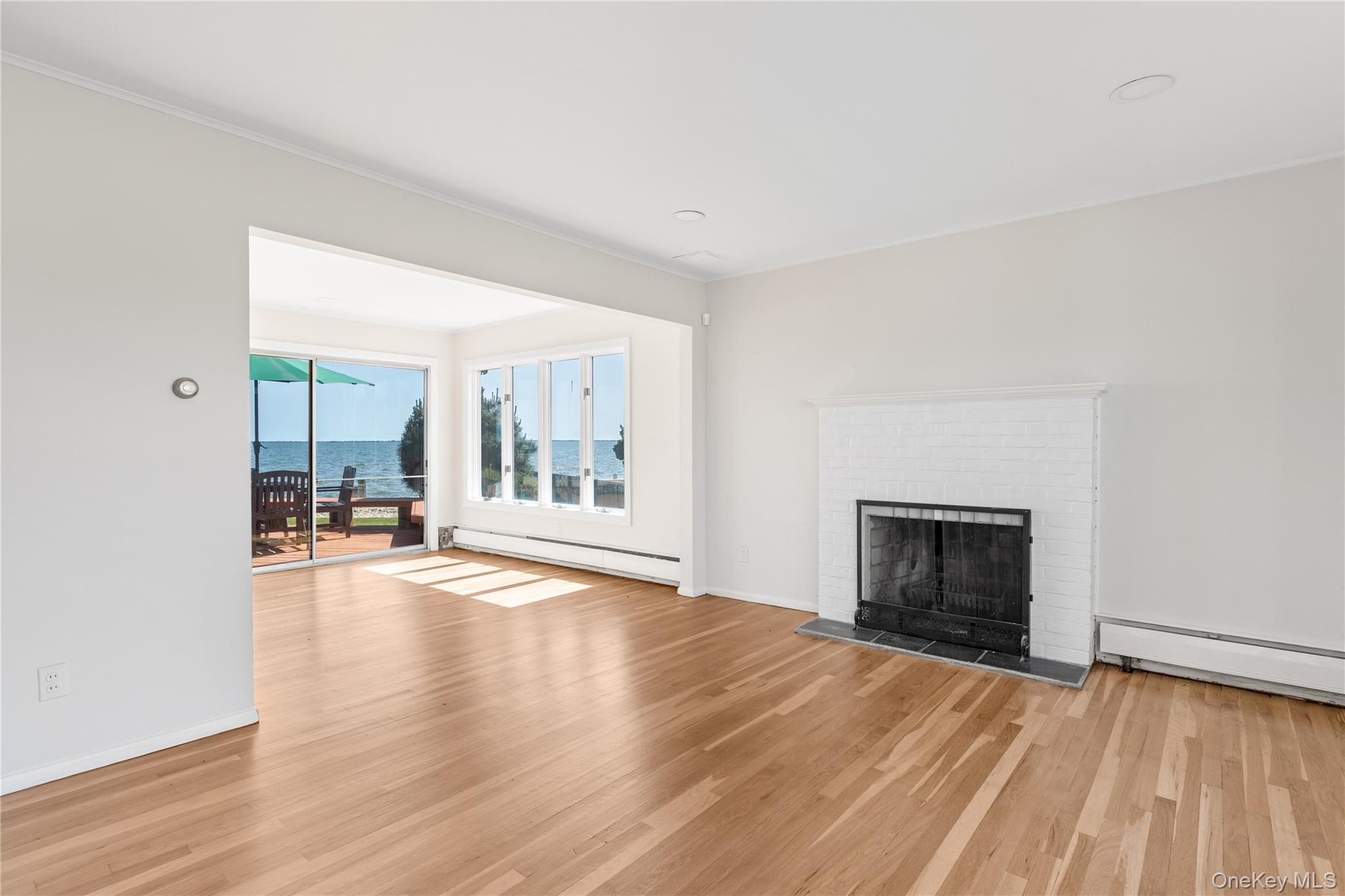 #10 photo, 167 Secatogue Lane, サフォーク郡 West Islip , NY 11795