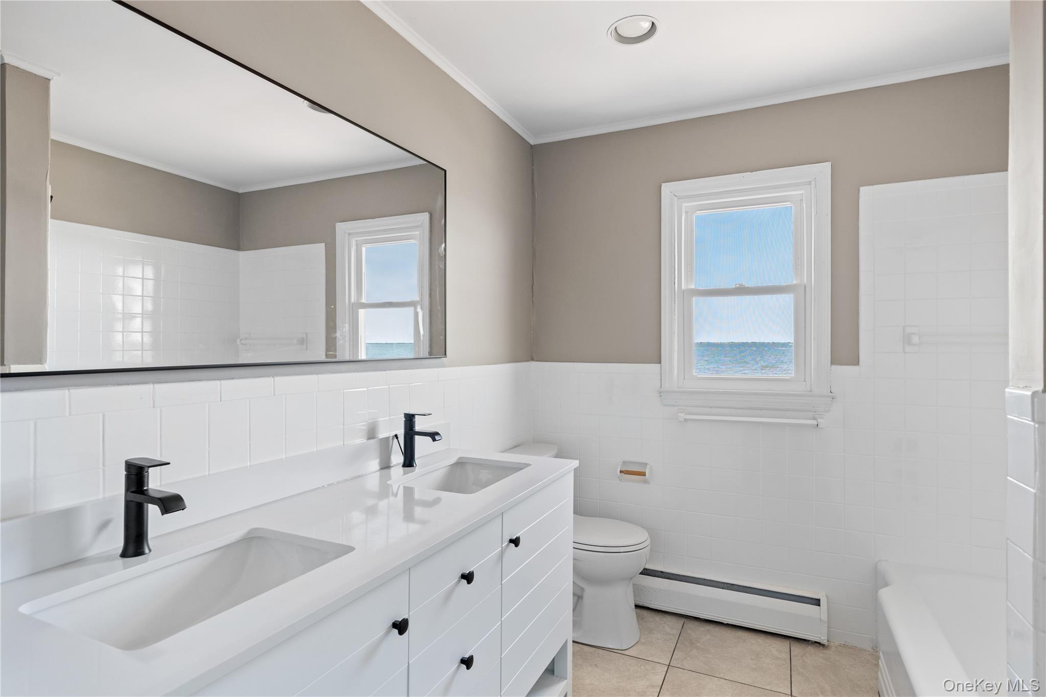 #18 photo, 167 Secatogue Lane, サフォーク郡 West Islip , NY 11795