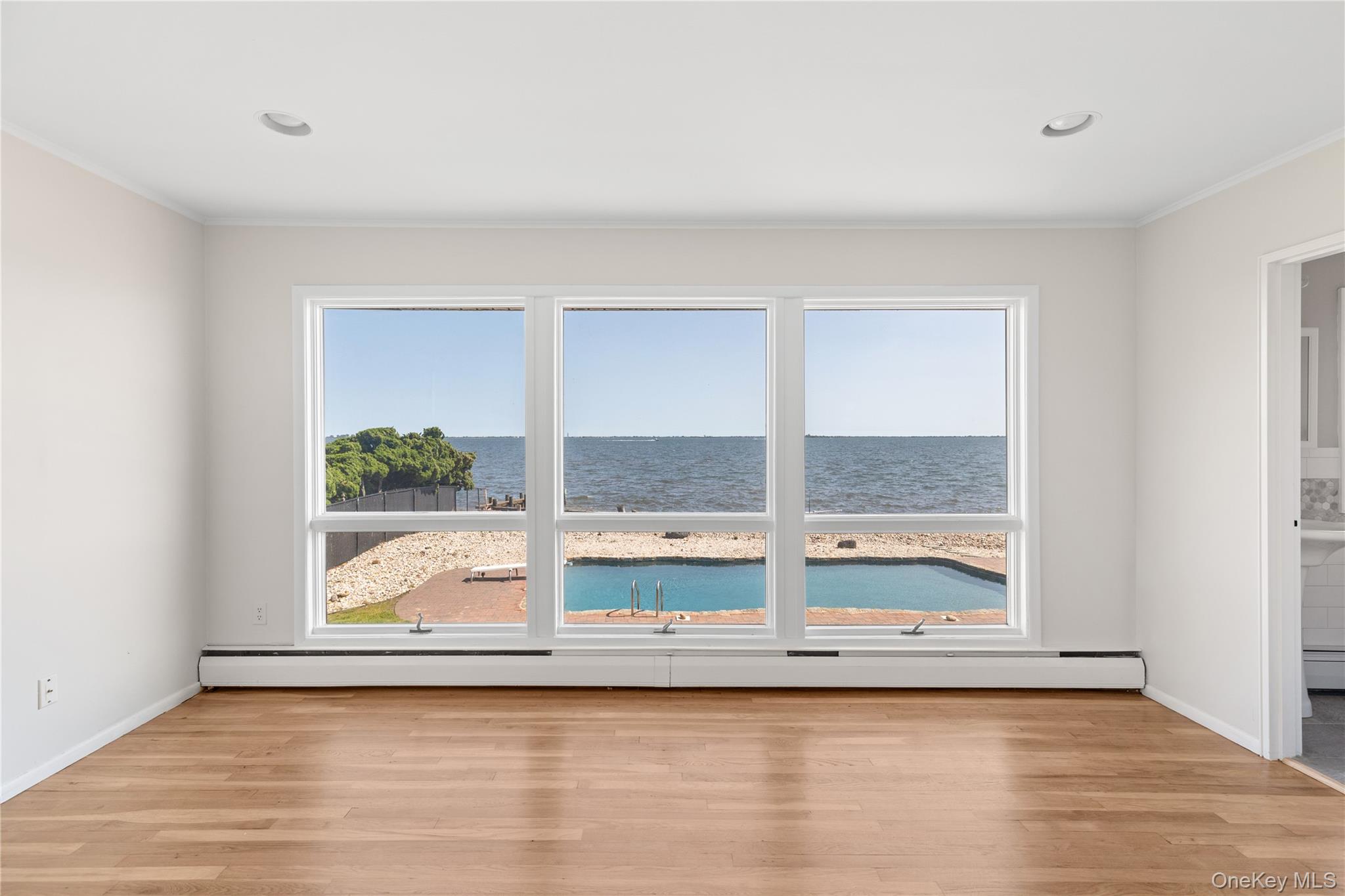 #19 photo, 167 Secatogue Lane, サフォーク郡 West Islip , NY 11795