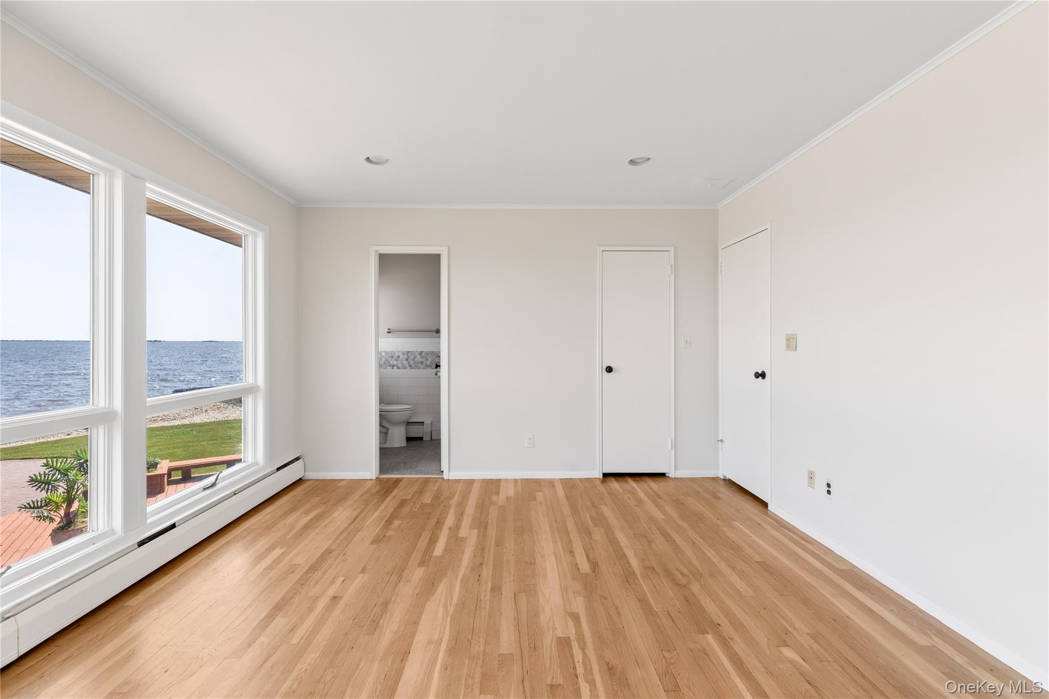 #20 photo, 167 Secatogue Lane, サフォーク郡 West Islip , NY 11795