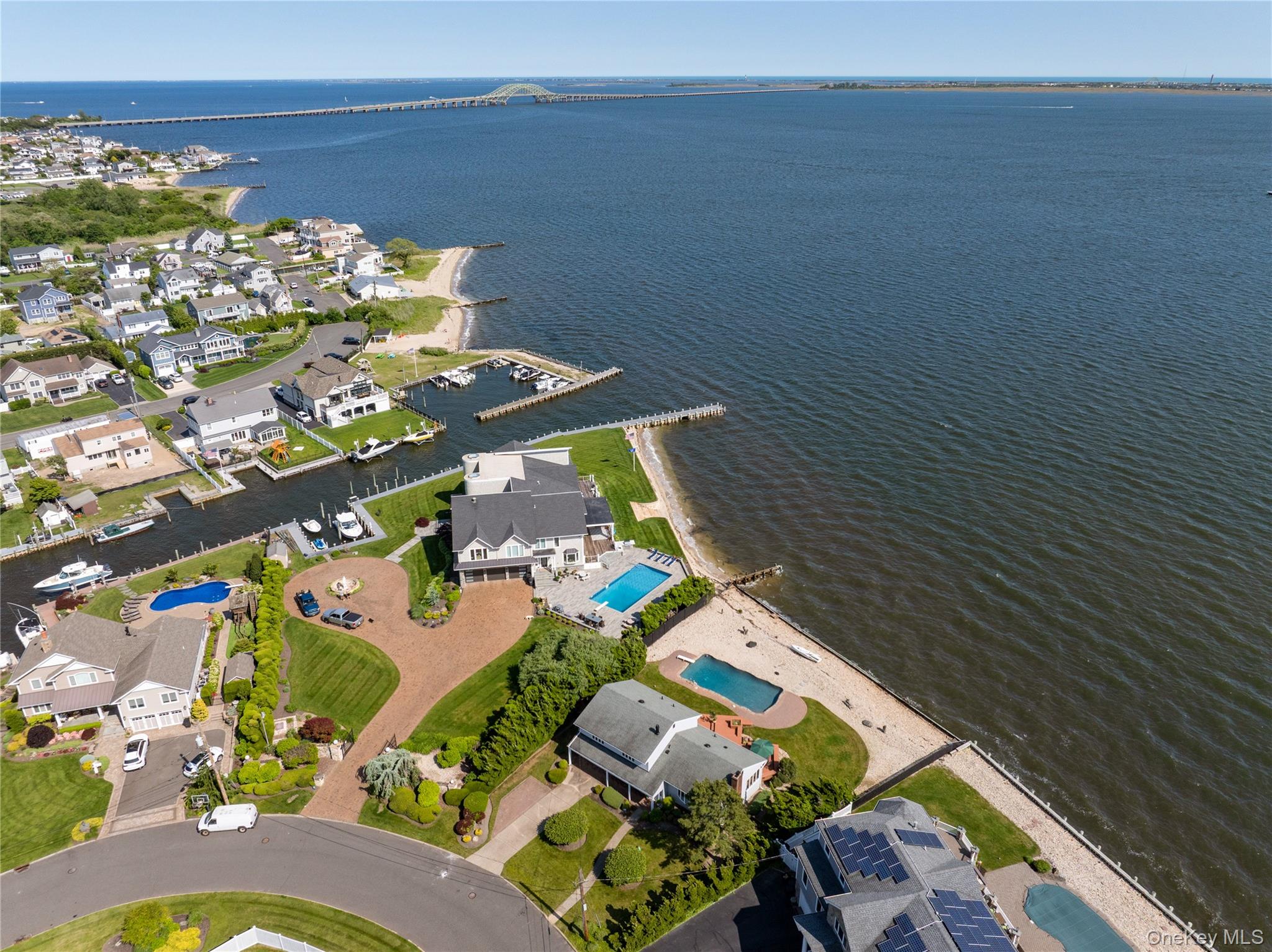 #6 photo, 167 Secatogue Lane, サフォーク郡 West Islip , NY 11795