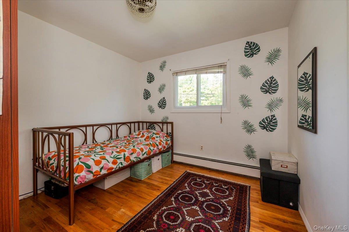 #13 photo, 79 E Deer Park Road, 东长岛 Dix小山 Dix Hills , NY 11746