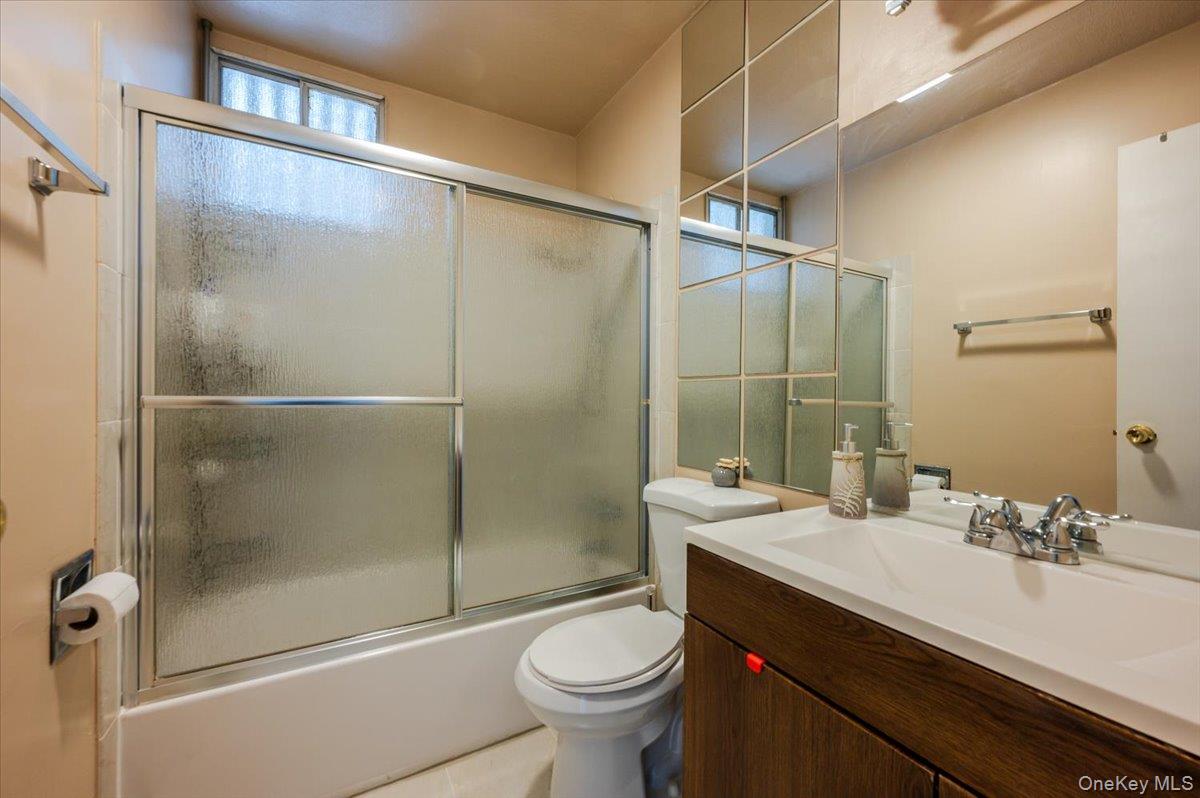 #15 photo, 79 E Deer Park Road, 东长岛 Dix小山 Dix Hills , NY 11746