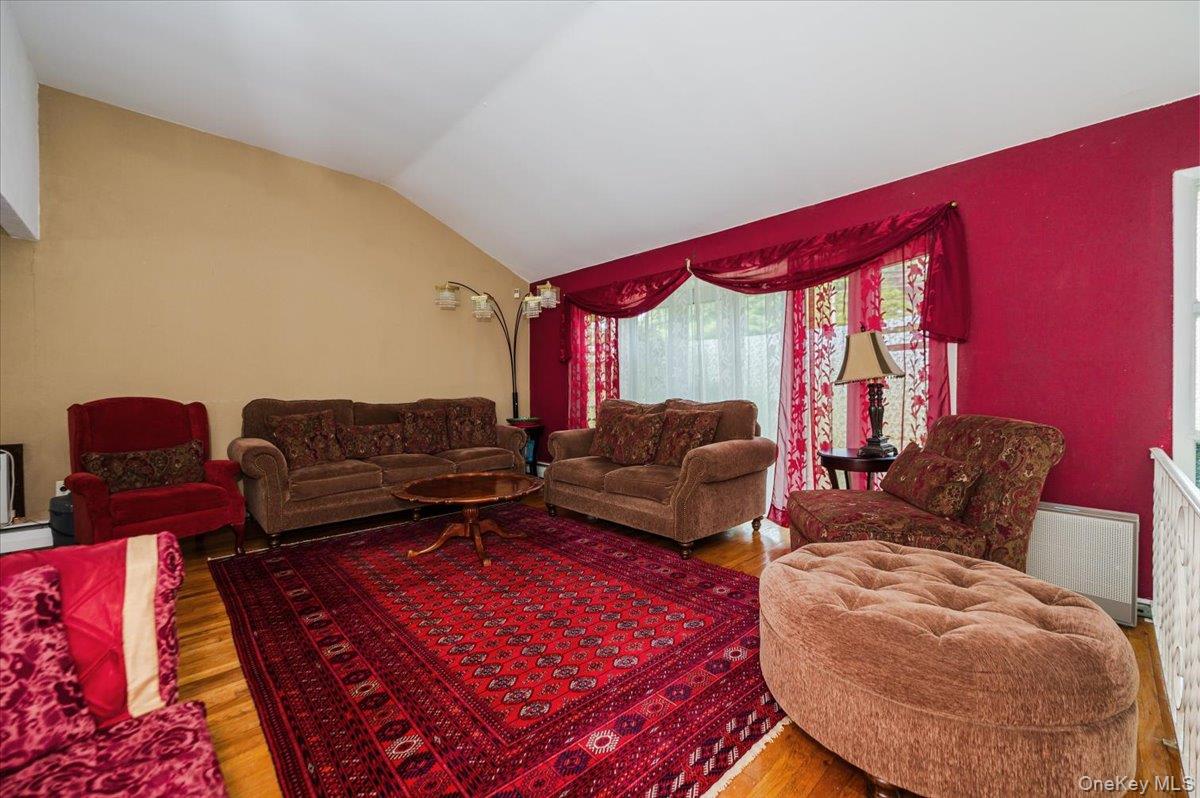 #8 photo, 79 E Deer Park Road, 东长岛 Dix小山 Dix Hills , NY 11746