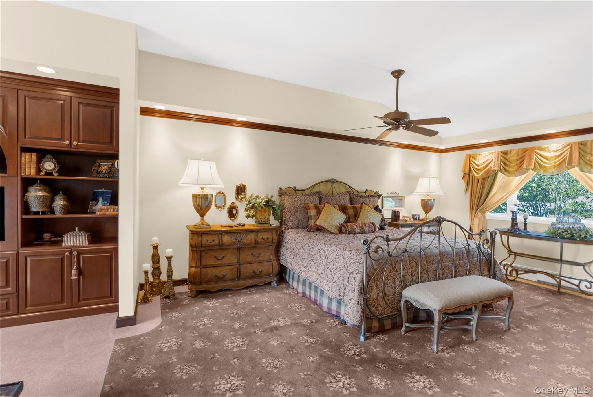 #19 photo, 14 Jane Drive, Old Bethpage , NY 11804