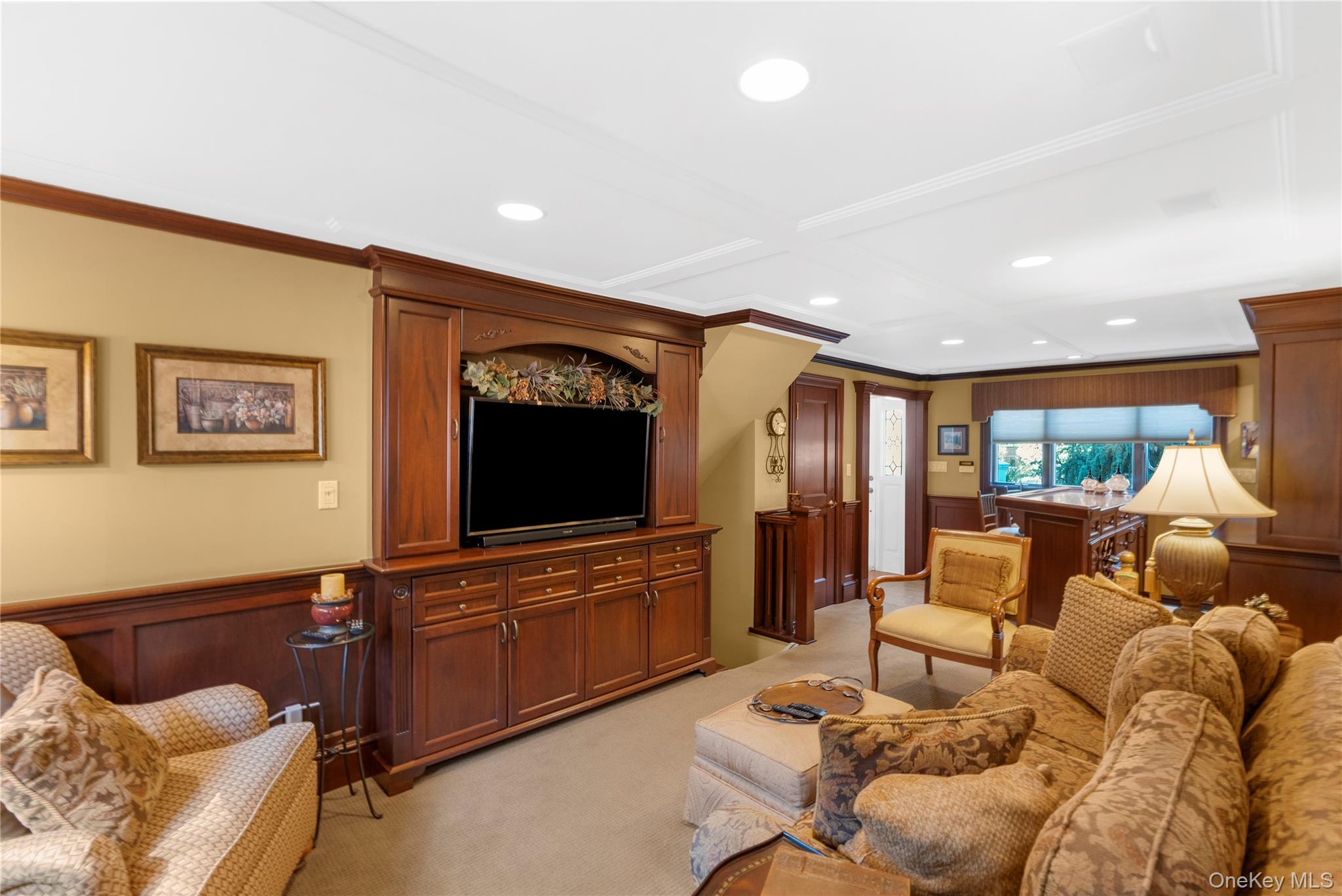 #7 photo, 14 Jane Drive, Old Bethpage , NY 11804