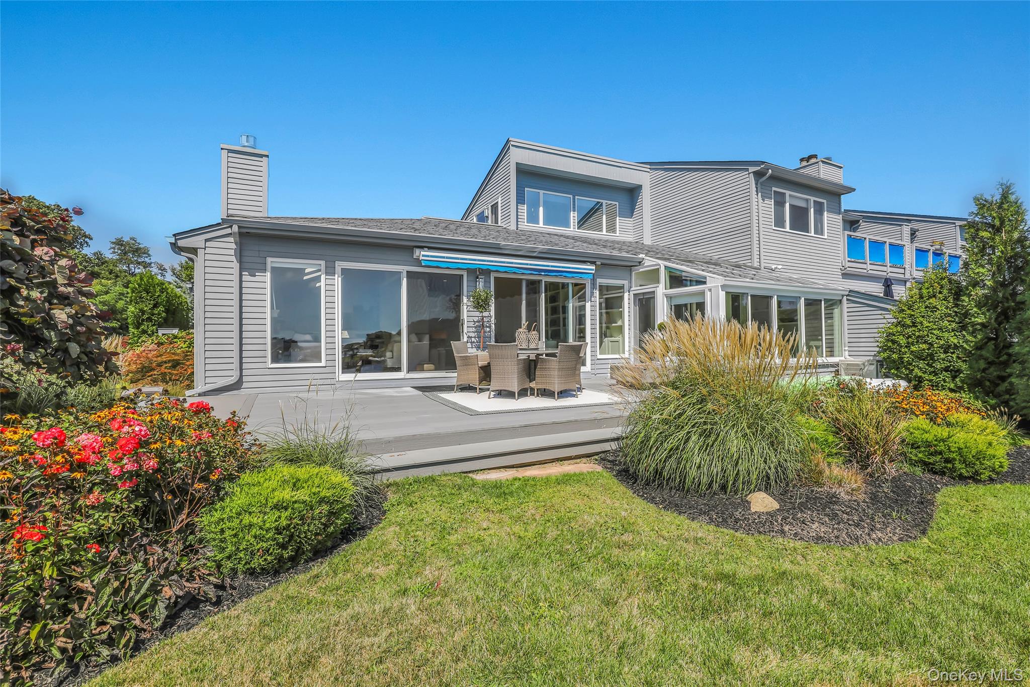 #1 photo, 4 Harbour Drive, सफ़ोक काउंटी Blue Point , NY 11715