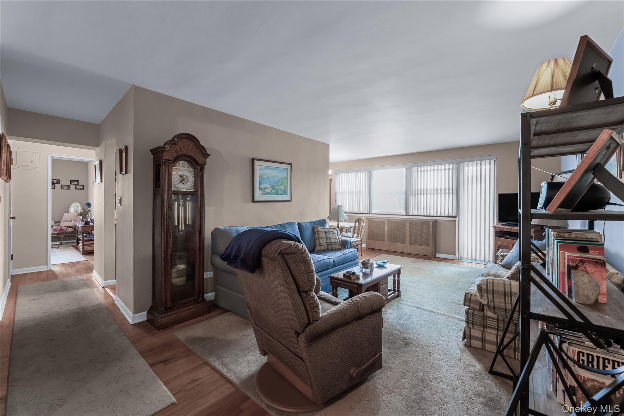 #1 photo, 88-08 151 Avenue, クイーンズ区 Howard Beach , NY 11414