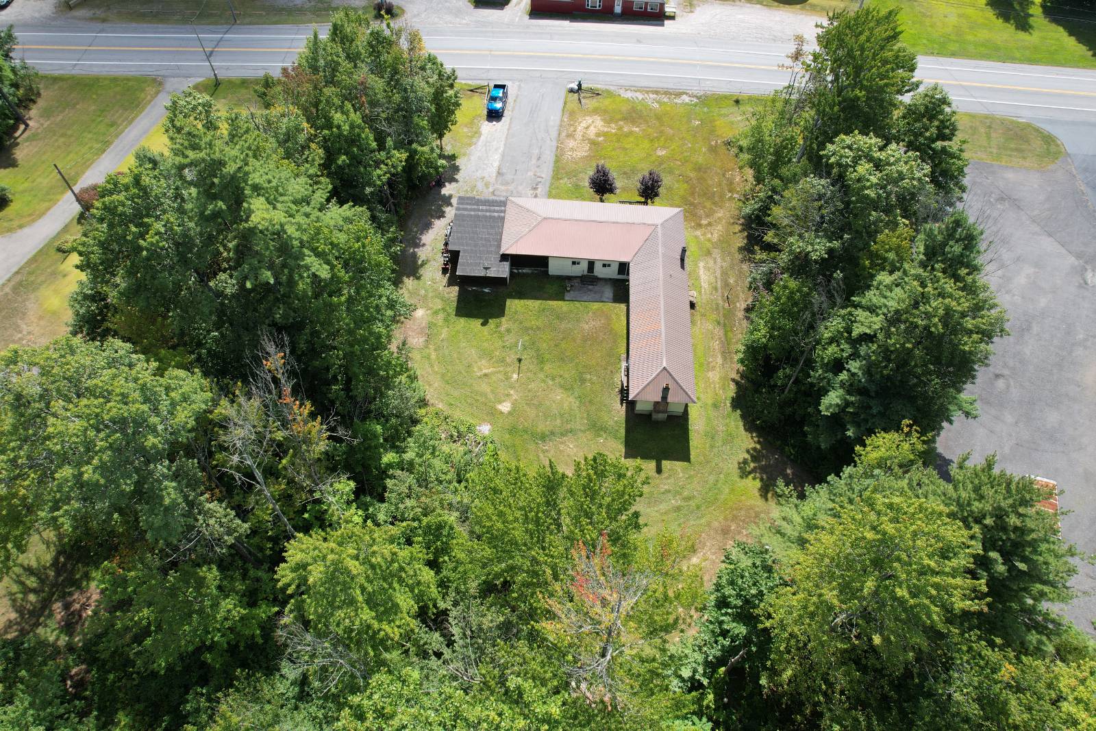 #40 photo, 3841 State Highway 30, Amsterdam , NY 12010