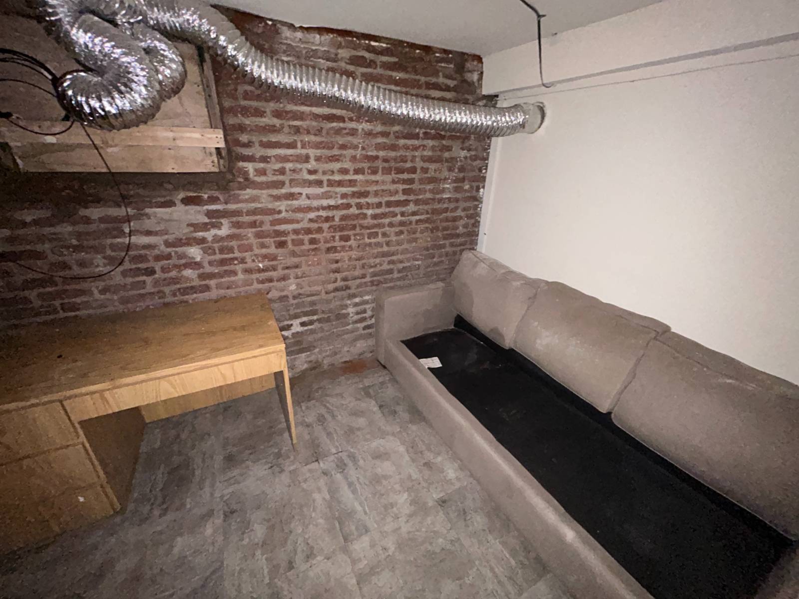 #9 photo, 361 Crescent Street, ブルックリン区 Cypress Hills , NY 11208