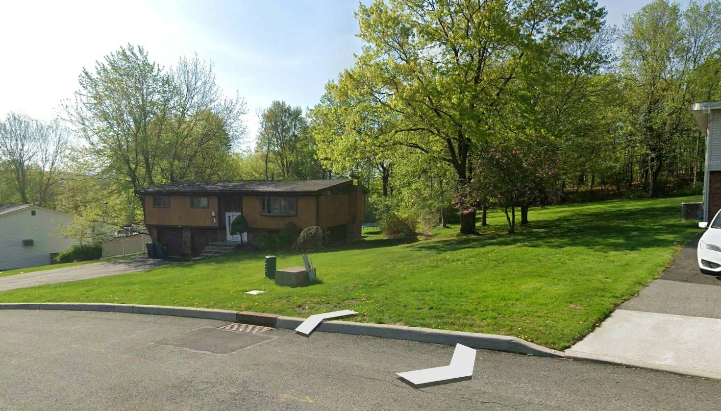 #11 photo, 1 GRANT CT., HIGHLAND MILLS , NY 10930