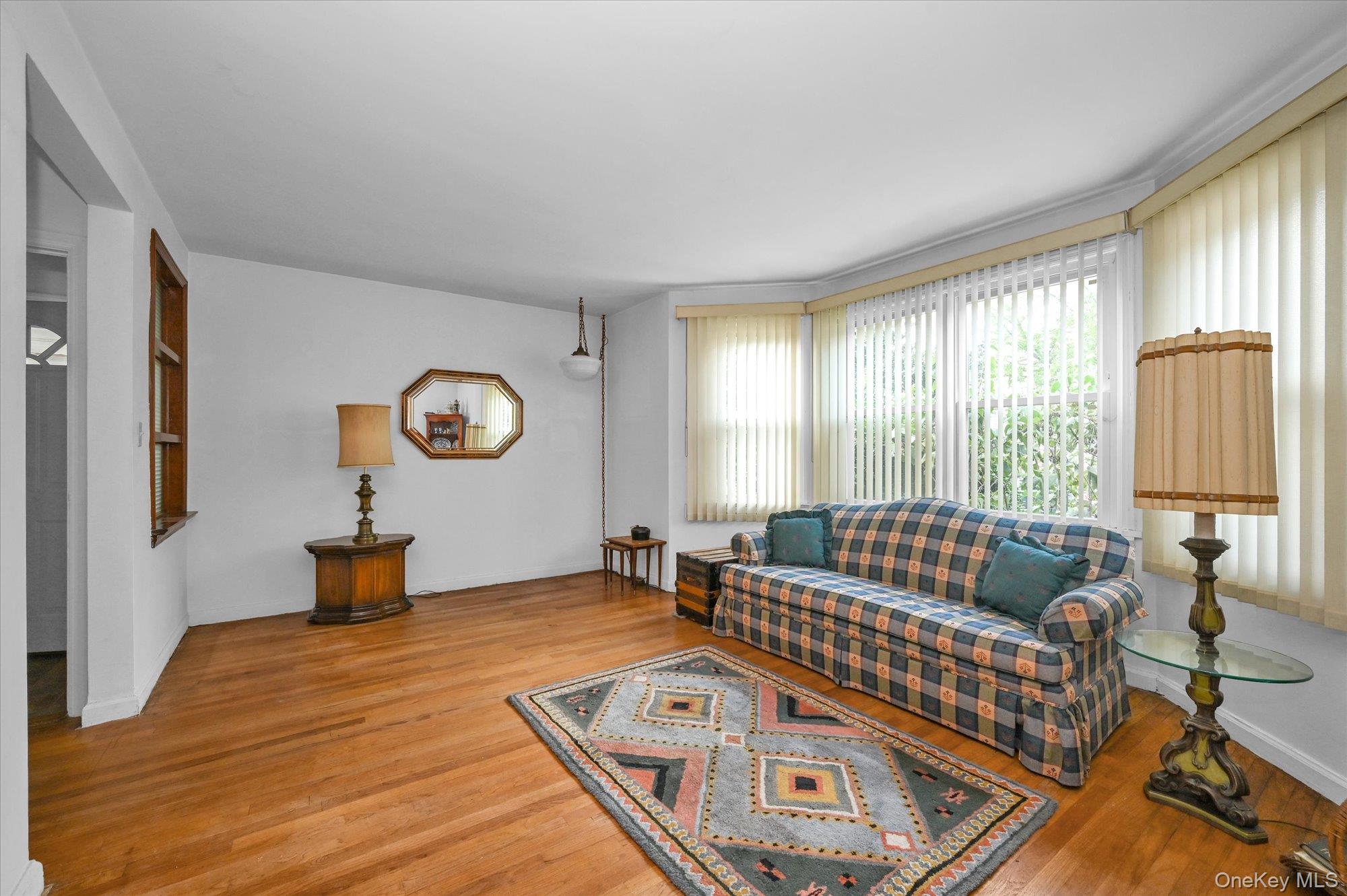 #8 photo, 82-11 232nd Street, Bellerose Manor , NY 11427