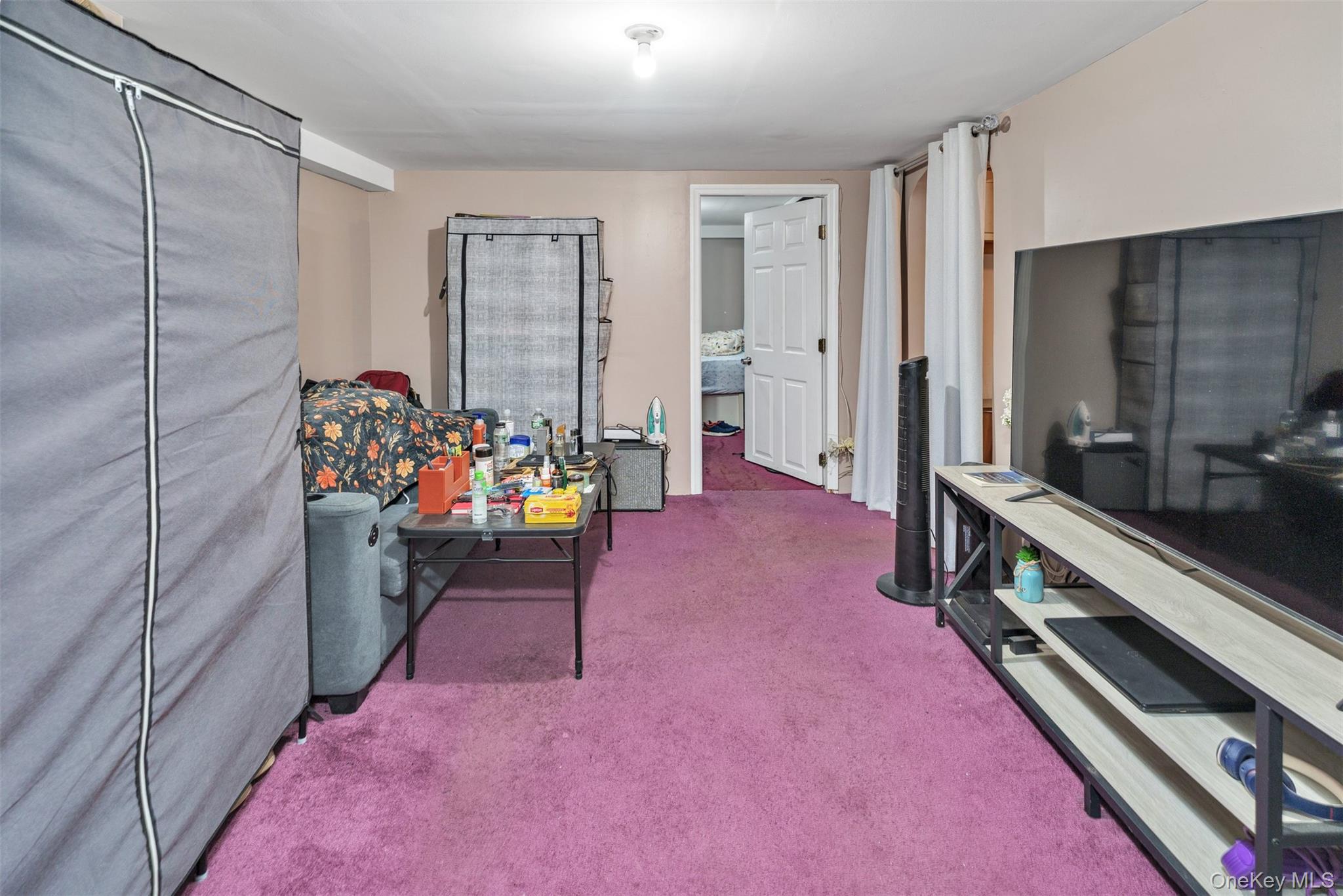 #14 photo, 737 Lowell Road, ナッソー郡 Uniondale , NY 11553