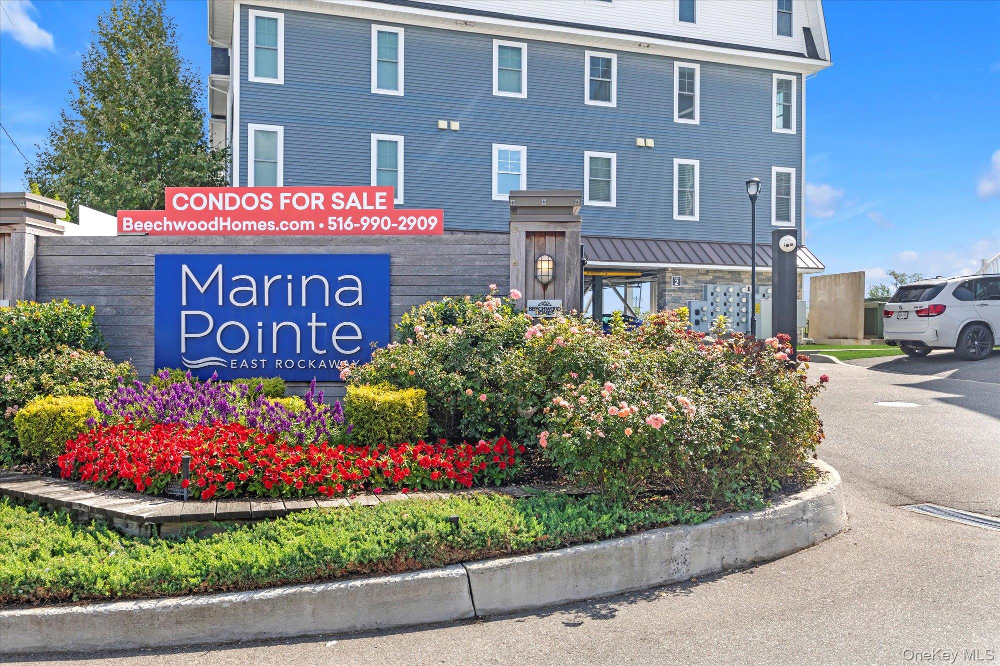 #1 photo, 214 Marina Pointe Drive, ナッソー郡 East Rockaway , NY 11518