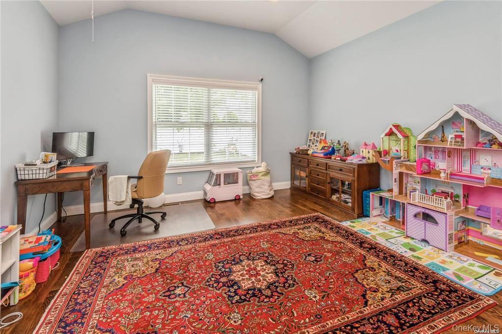 #17 photo, 45 Meeting Lane, ナッソー郡 Hicksville , NY 11801