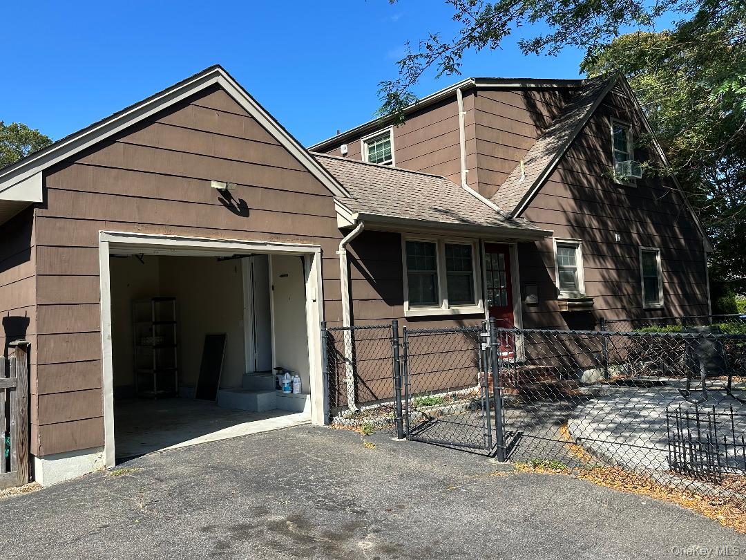 #4 photo, 611 Asharoken Boulevard, サフォーク郡 Bay Shore , NY 11706