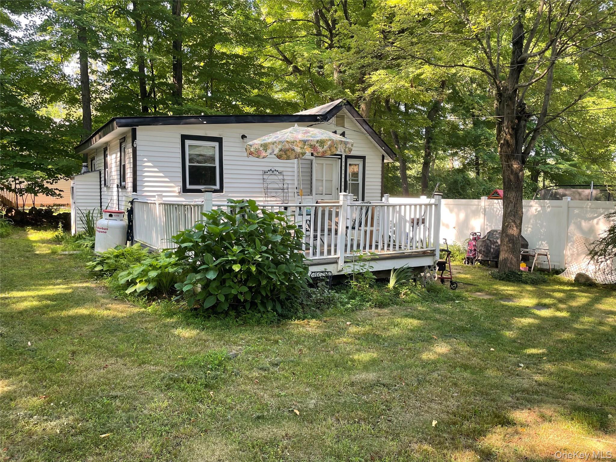 #1 photo, 3155 Lexington Avenue, Mohegan Lake , NY 10567