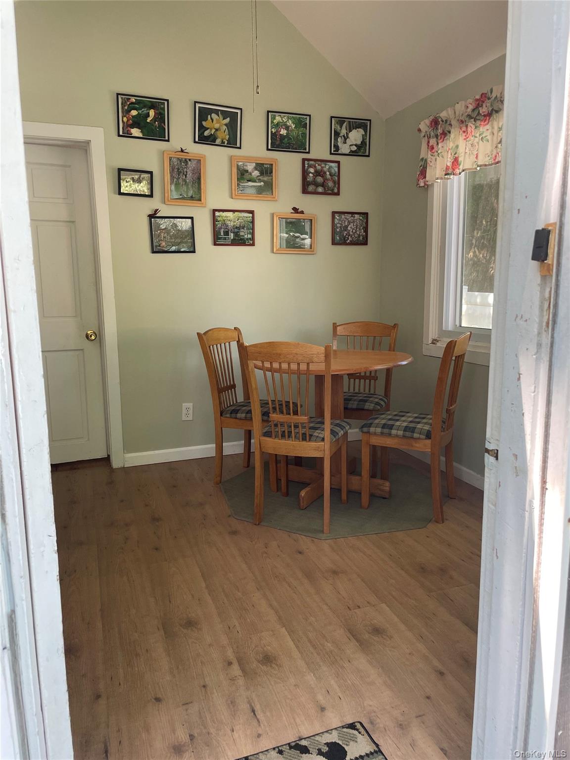 #12 photo, 3155 Lexington Avenue, Mohegan Lake , NY 10567