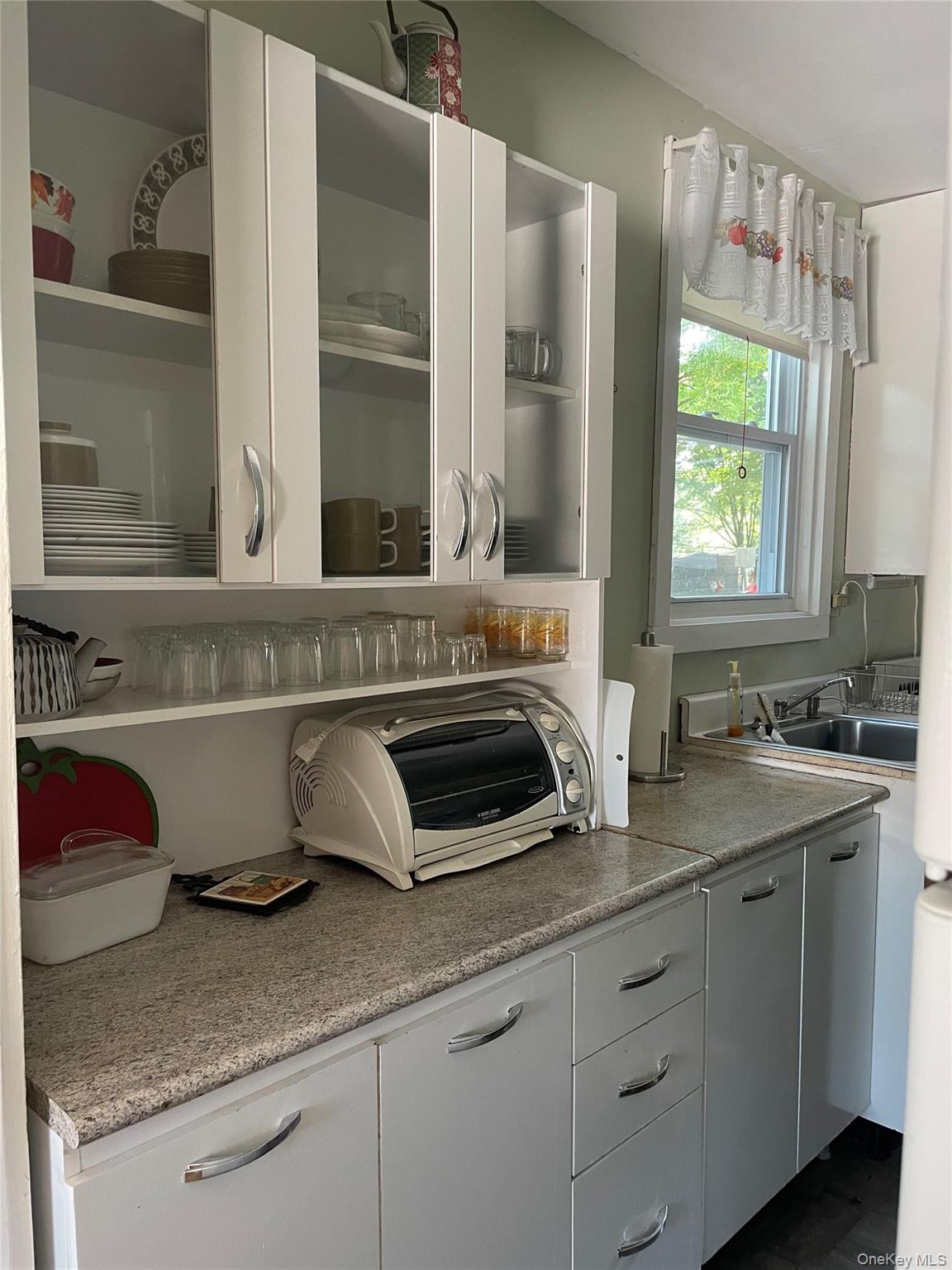 #16 photo, 3155 Lexington Avenue, Mohegan Lake , NY 10567