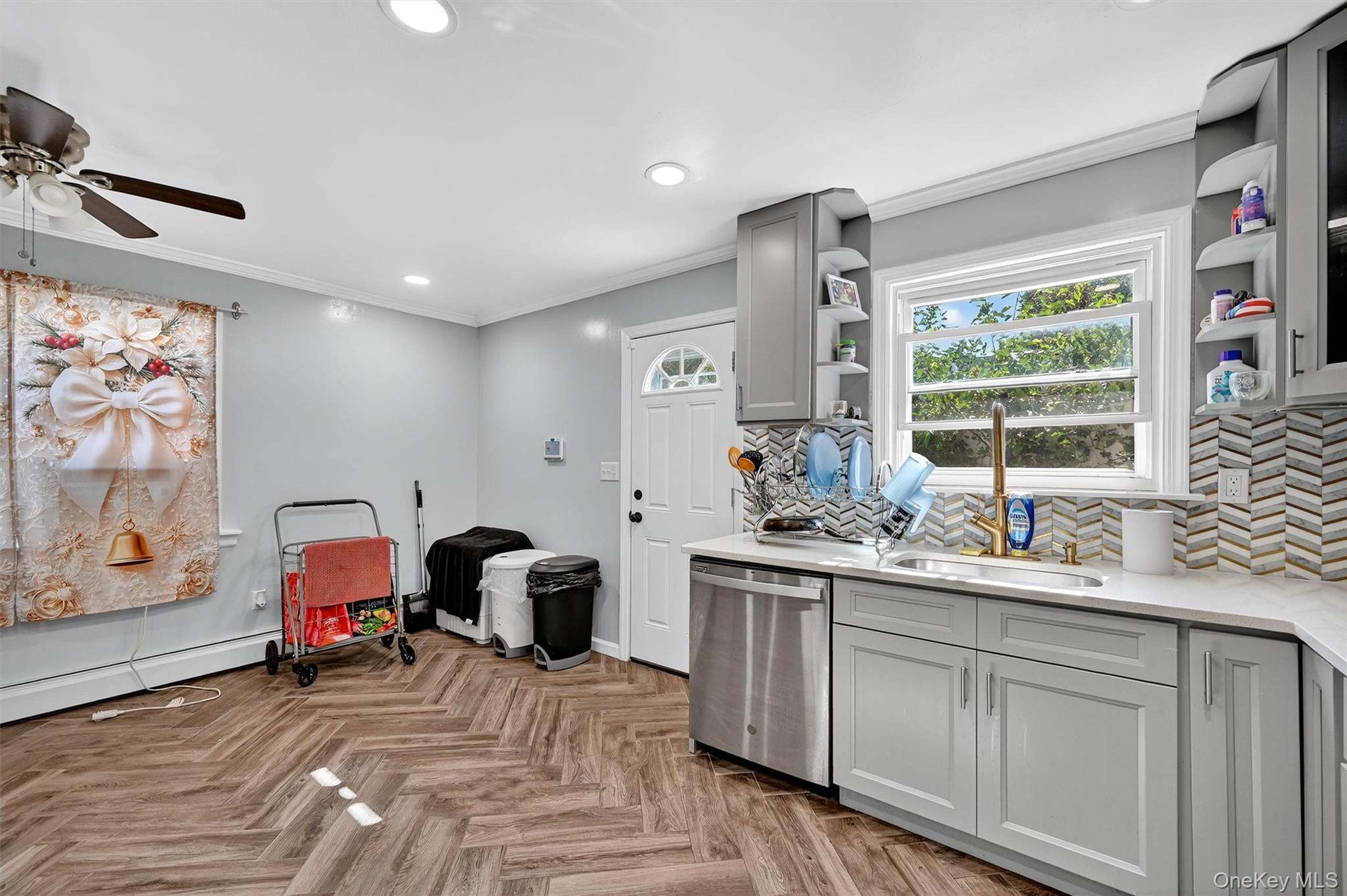 #11 photo, 356 N Broadway, Yonkers , NY 10701