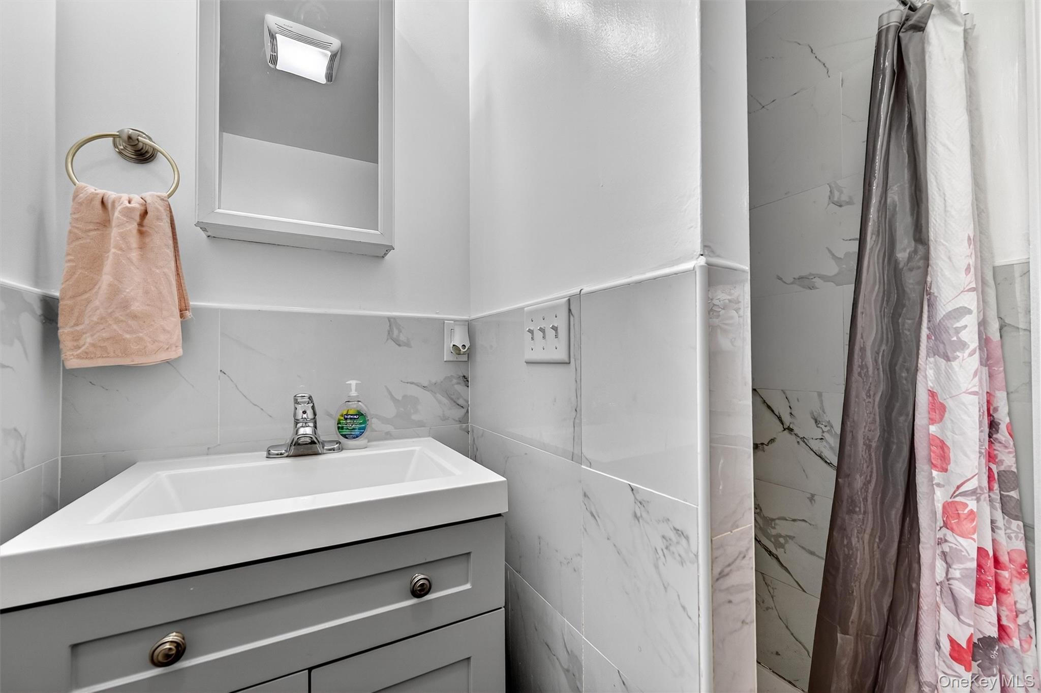 #12 photo, 356 N Broadway, Yonkers , NY 10701