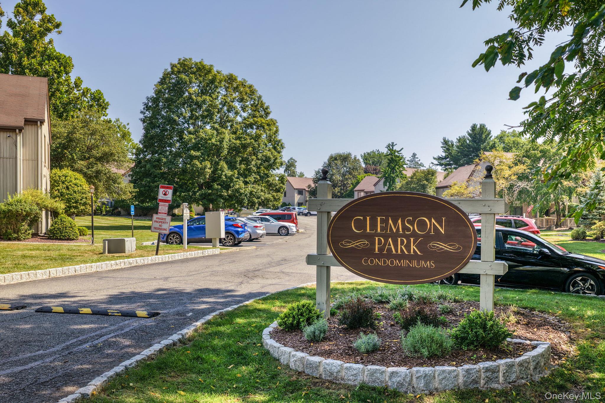 #1 photo, 26 Sycamore Drive, 纽约州 Middletown , NY 10940