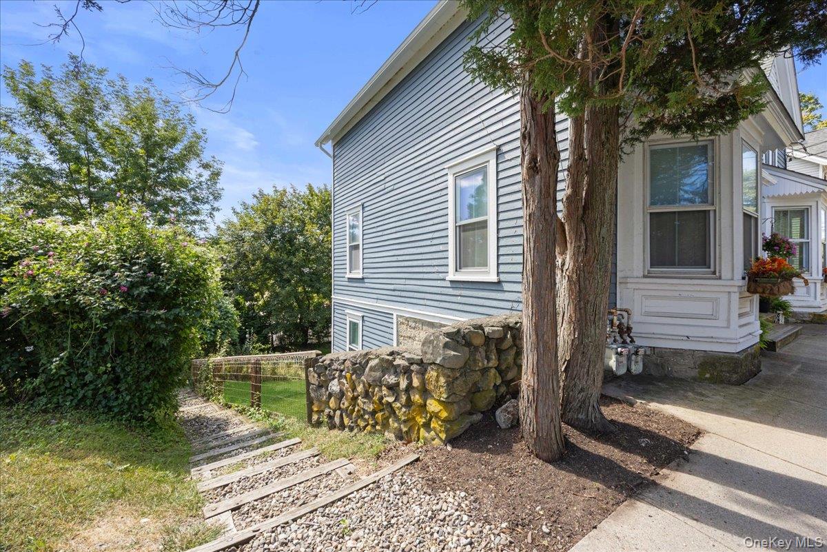 #4 photo, 26 High Street, Warwick , NY 10990