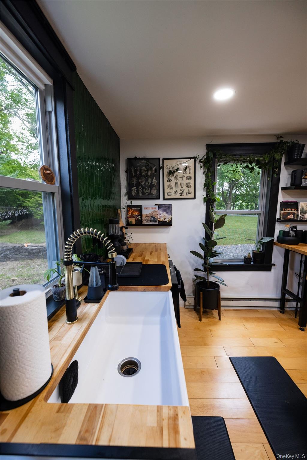 #8 photo, 5628 Route 9G, Hudson , NY 12534