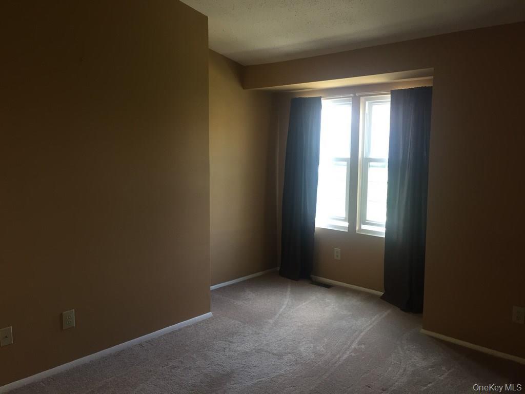 #7 photo, 2805 Whispering Hills, Chester , NY 10918