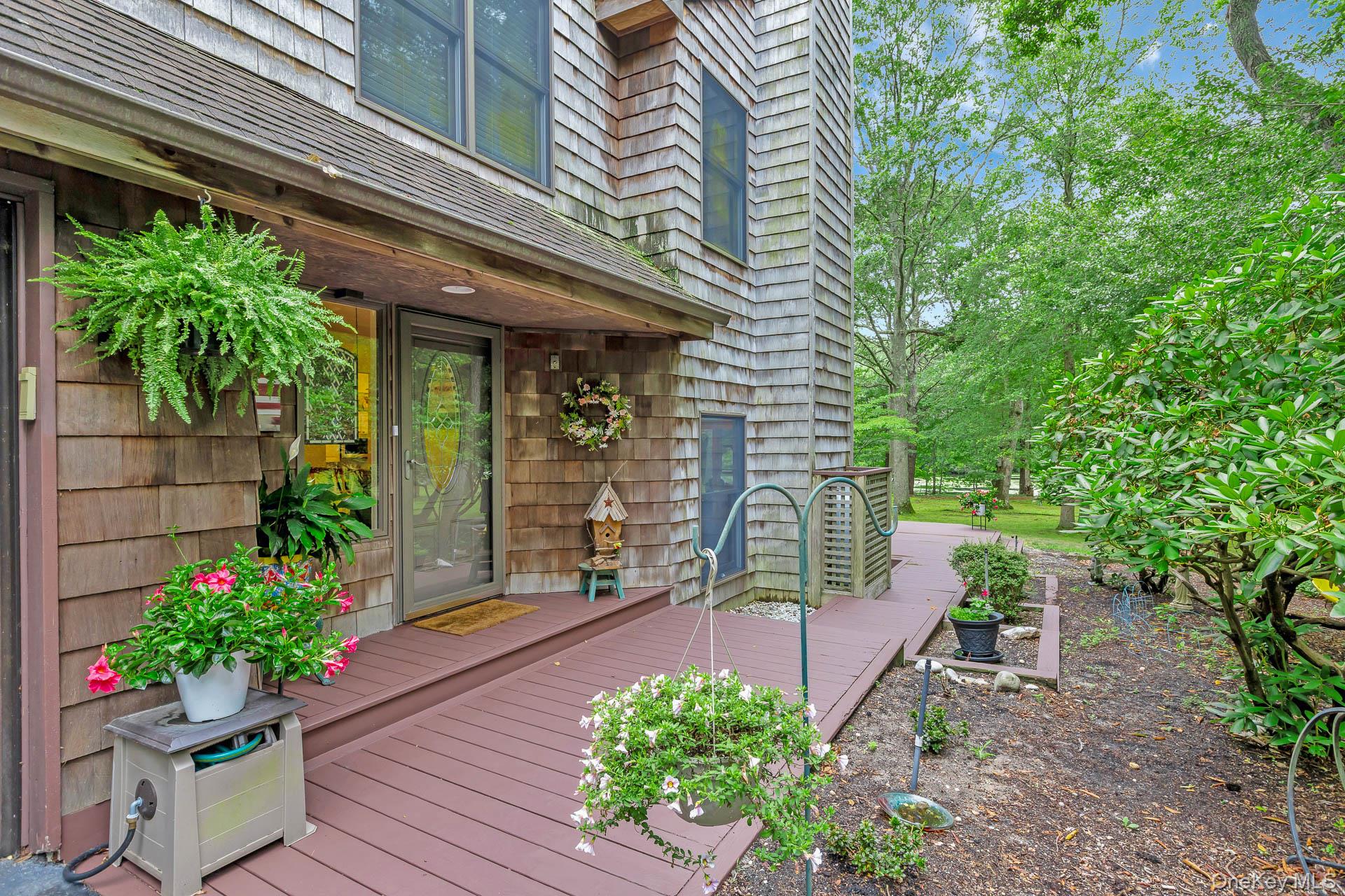 #2 photo, 204 Pepperidge Lake Road, サフォーク郡 Eastport , NY 11941