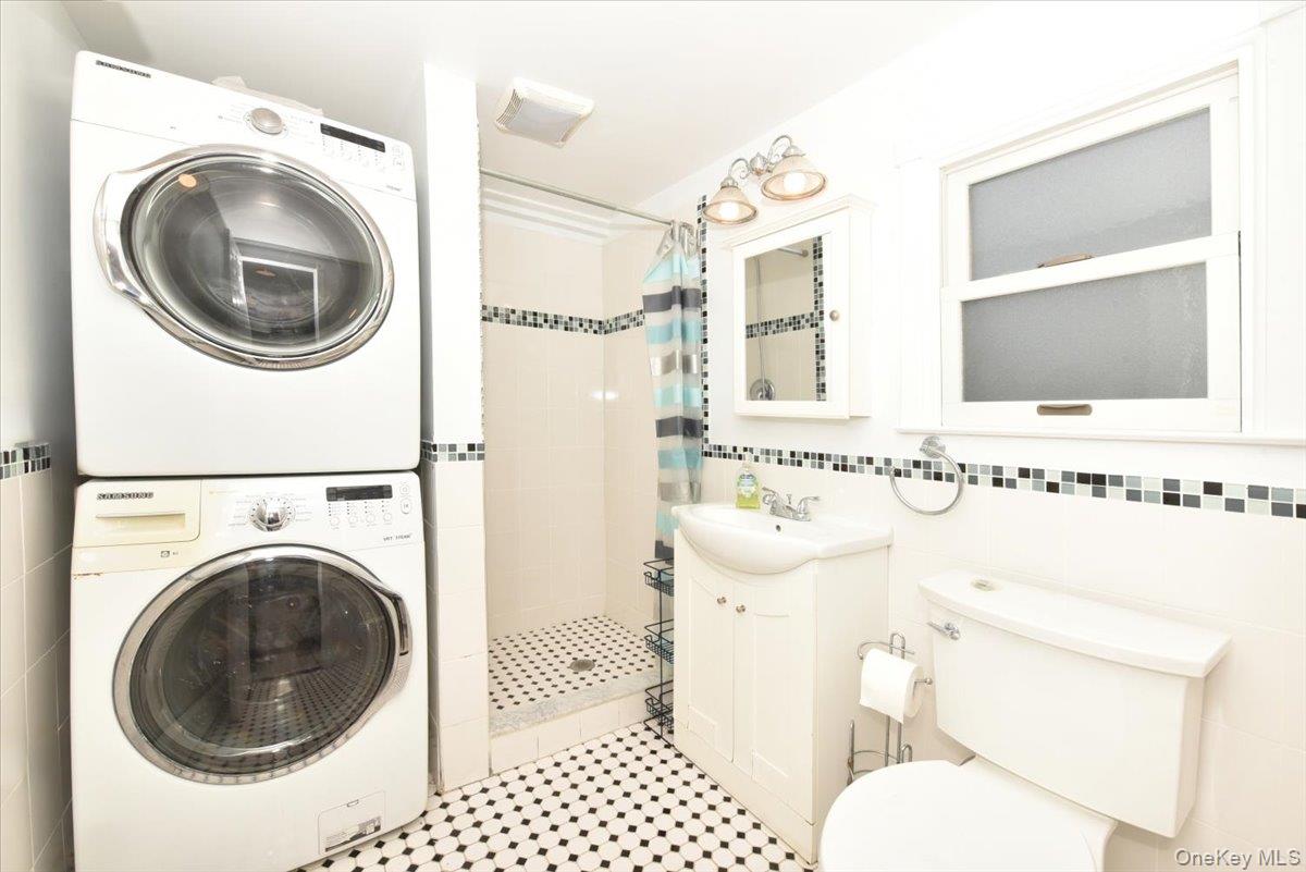 #12 photo, 28 Charles Street, ナッソー郡 Port Washington , NY 11050