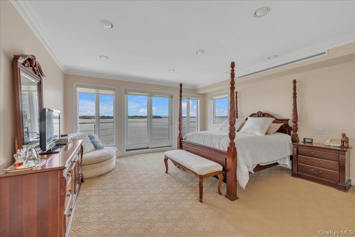 #16 photo, 90 GREEN LEAF Hill, ナッソー郡 Great Neck , NY 11023