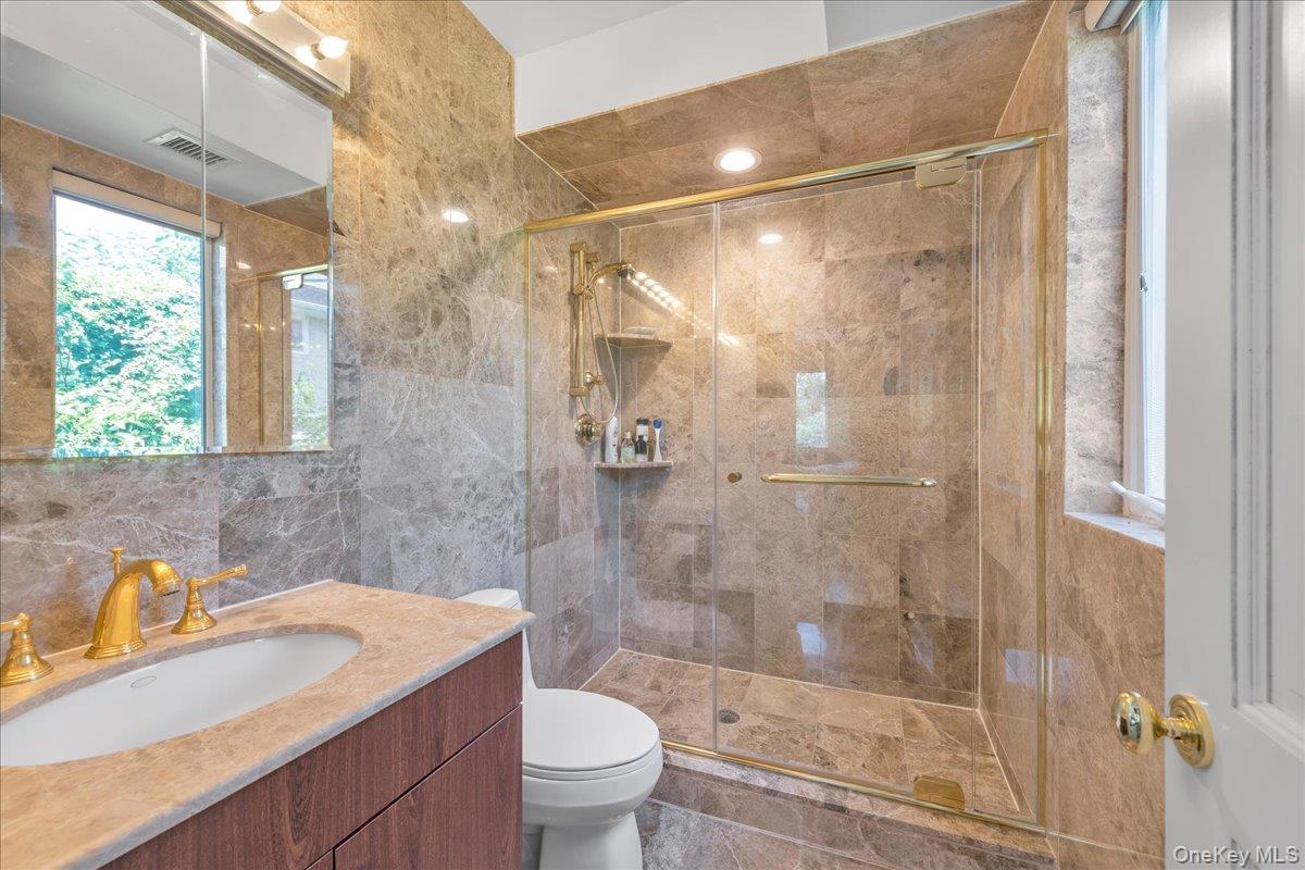 #19 photo, 90 GREEN LEAF Hill, ナッソー郡 Great Neck , NY 11023