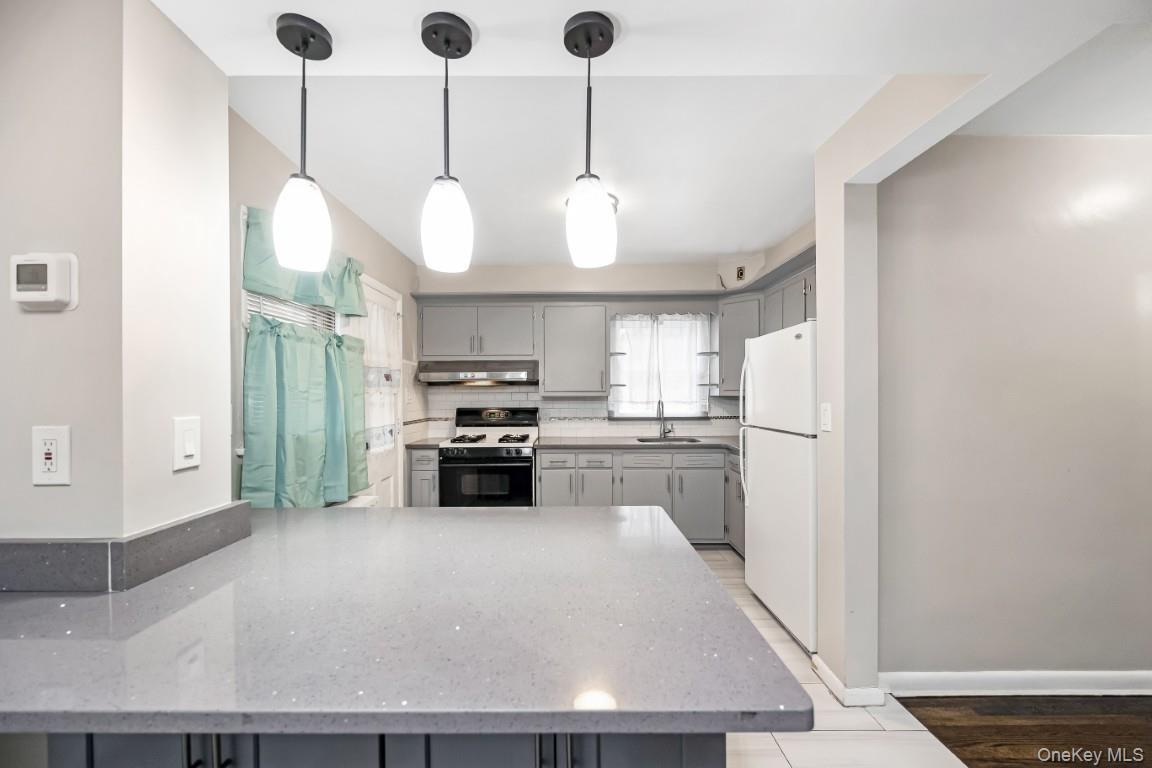 #12 photo, 853 Arthur Street, ナッソー郡 West Hempstead , NY 11552